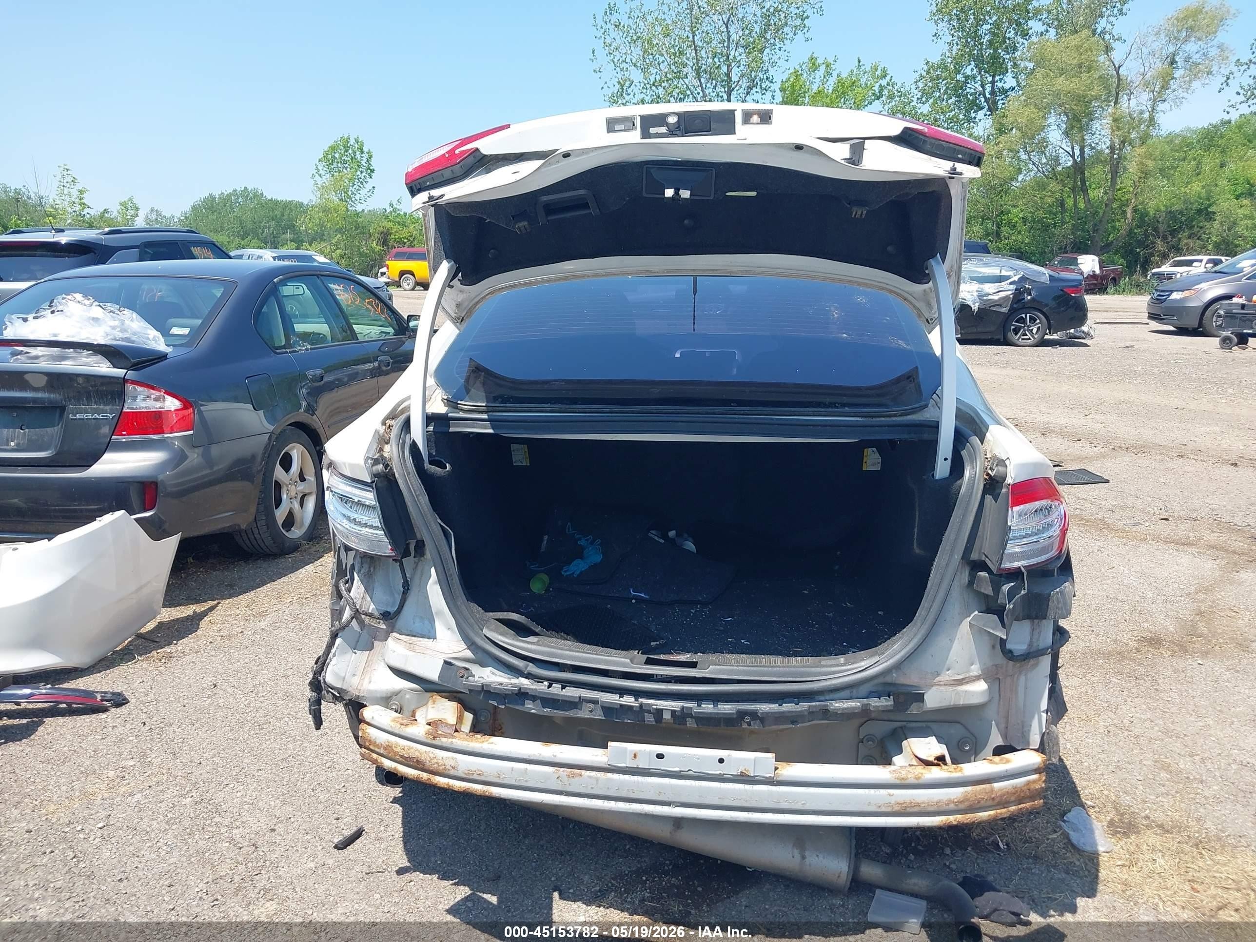 2014 Ford Fusion Se Белый vin: 3FA6P0H99ER192489