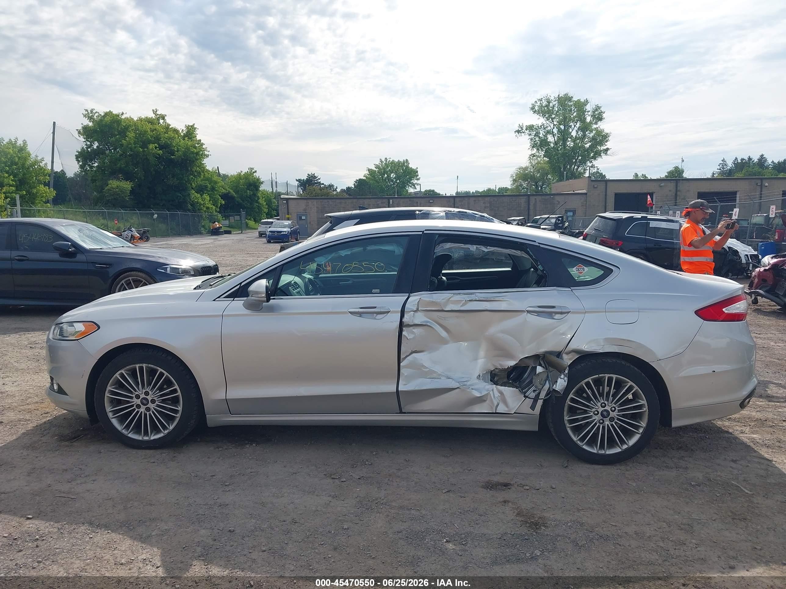 2014 Ford Fusion Se Silver vin: 3FA6P0H99ER320231