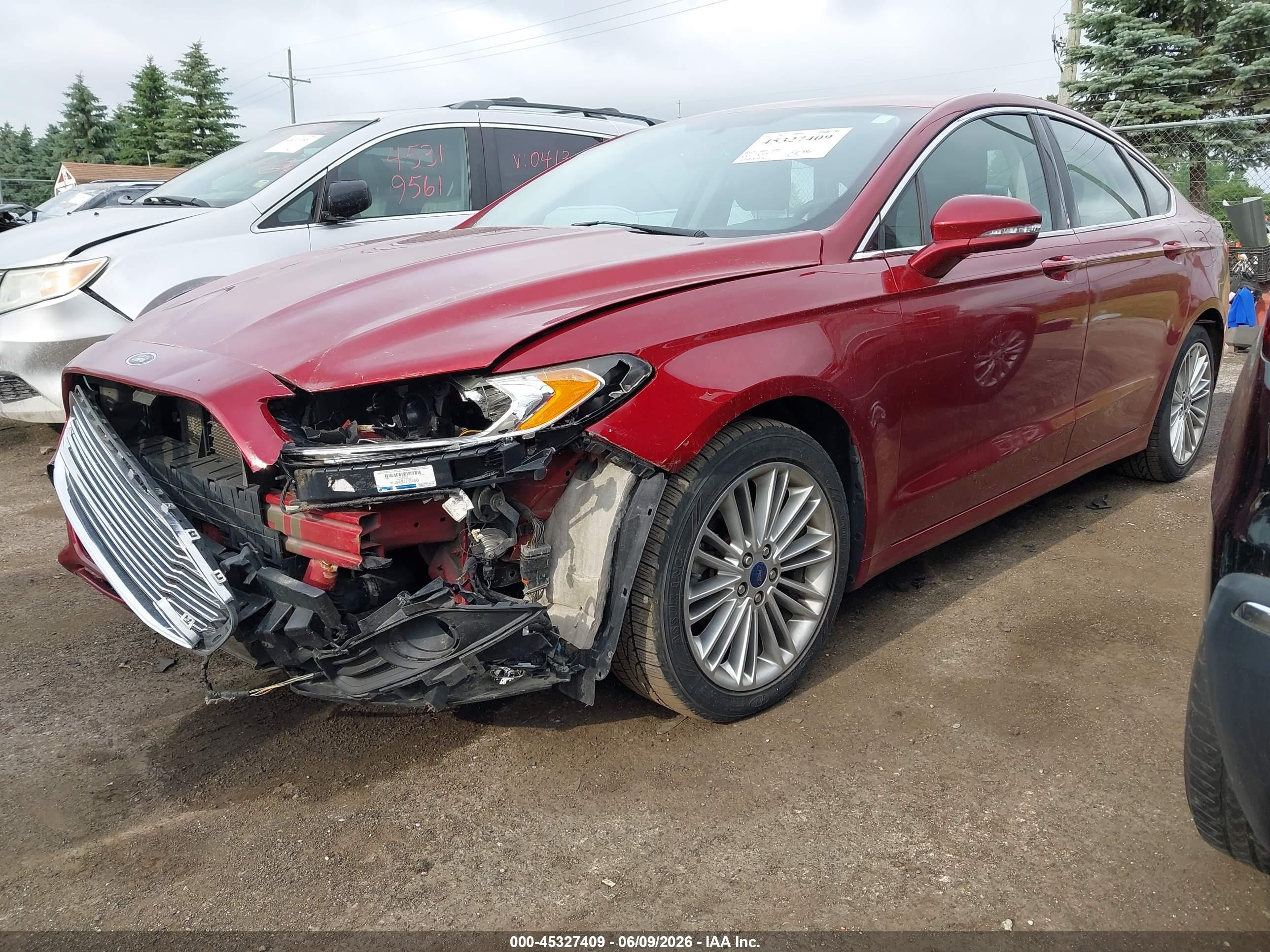 2014 Ford Fusion Se Burgundy vin: 3FA6P0H99ER388917