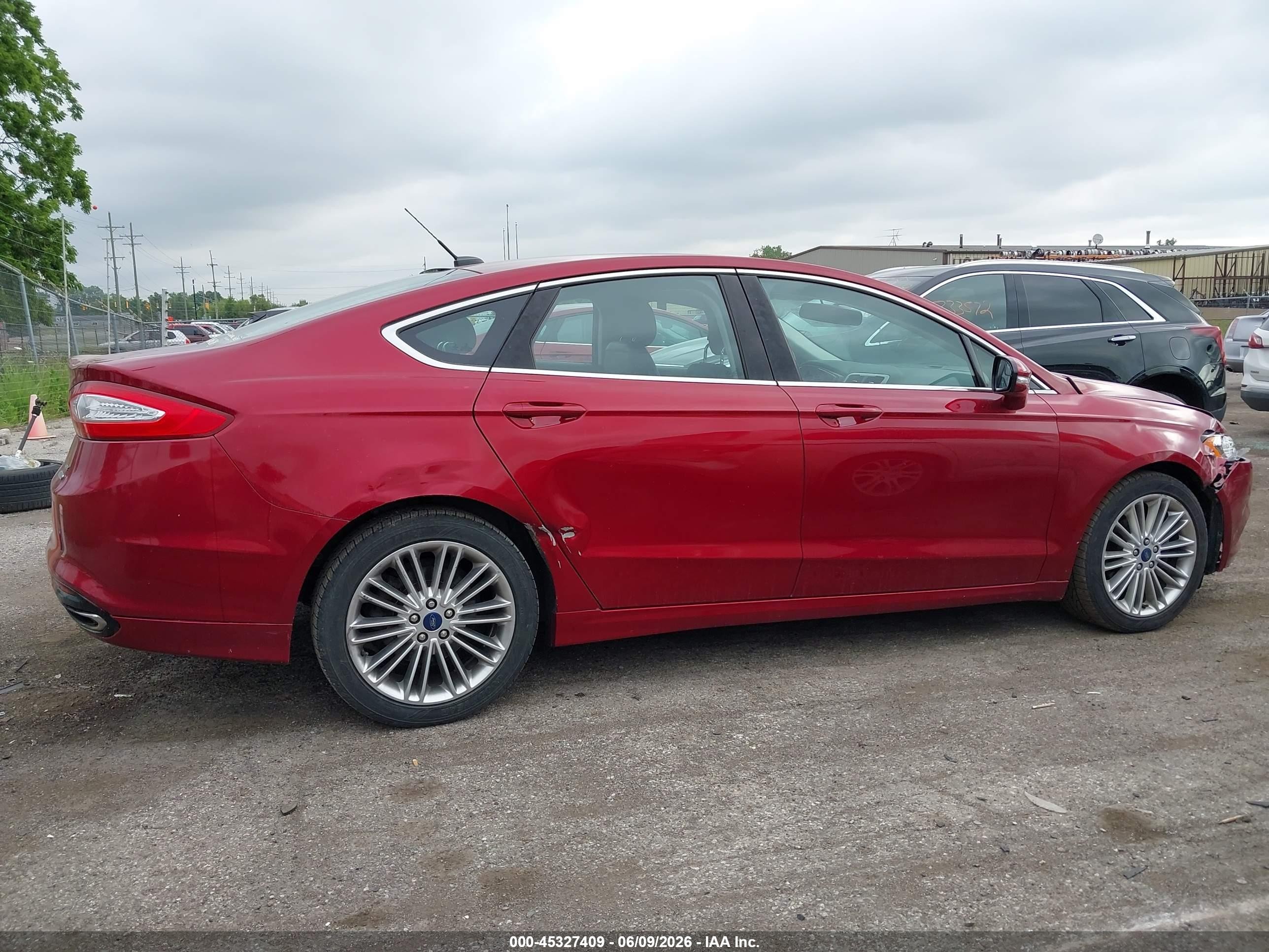 2014 Ford Fusion Se Burgundy vin: 3FA6P0H99ER388917