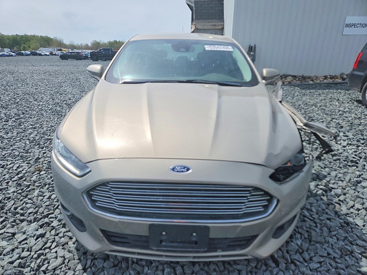 2015 Ford Fusion Se Кремовый vin: 3FA6P0H99FR107068