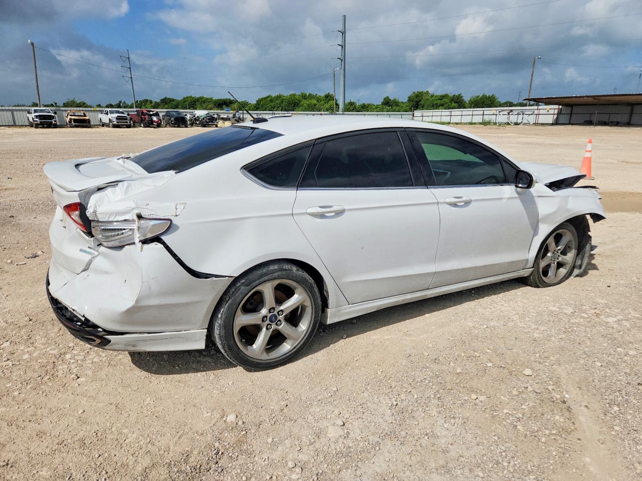 2015 Ford Fusion Se White vin: 3FA6P0H99FR239814