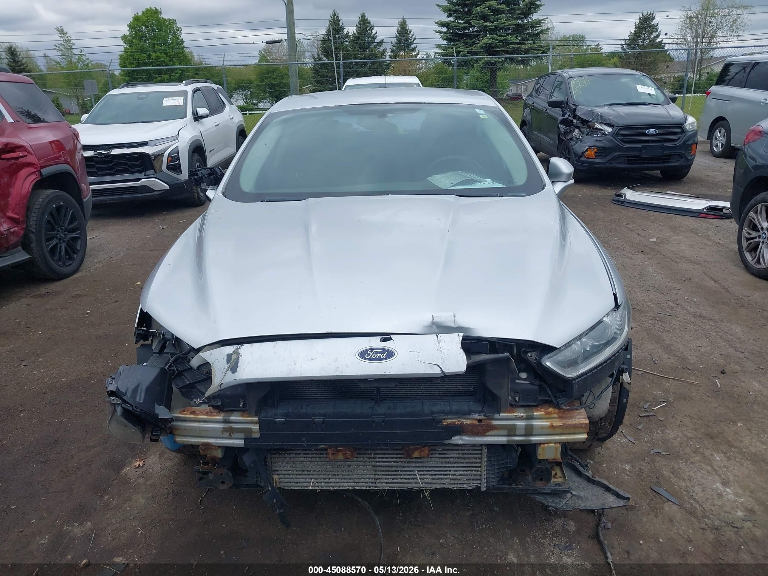 2013 Ford Fusion Se Silver vin: 3FA6P0H9XDR104399