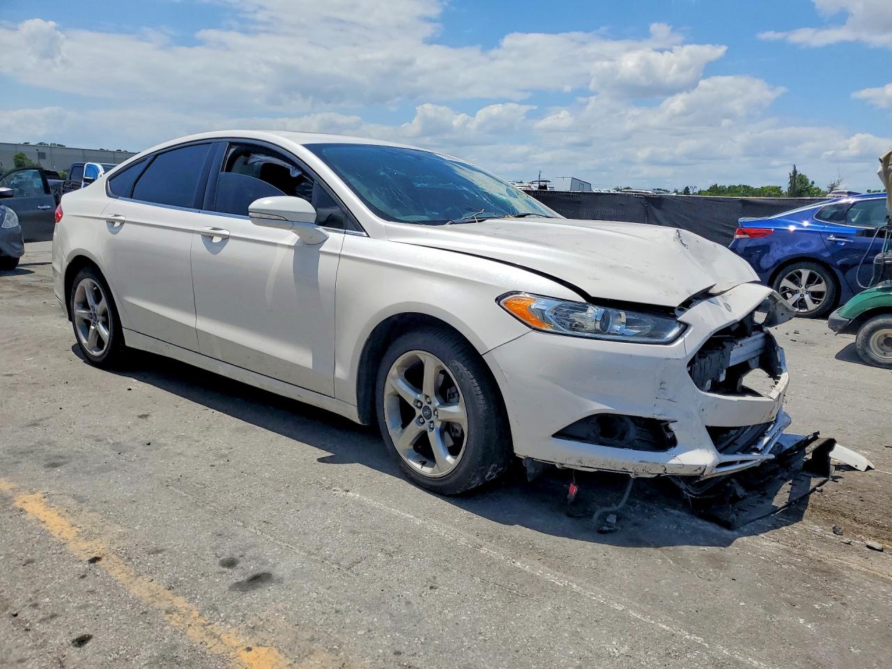 2013 Ford Fusion Se White vin: 3FA6P0H9XDR336212