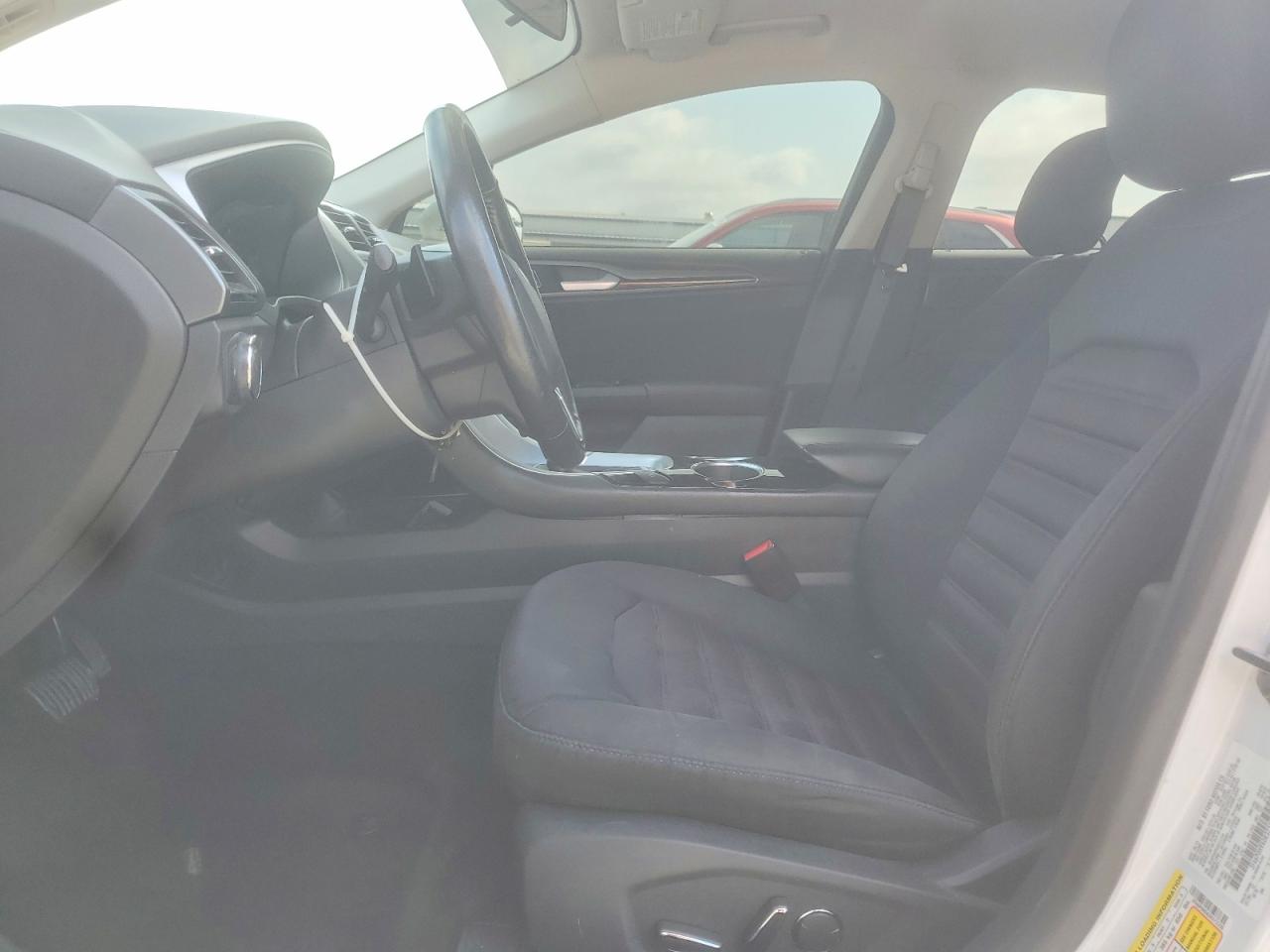 2013 Ford Fusion Se White vin: 3FA6P0H9XDR373339