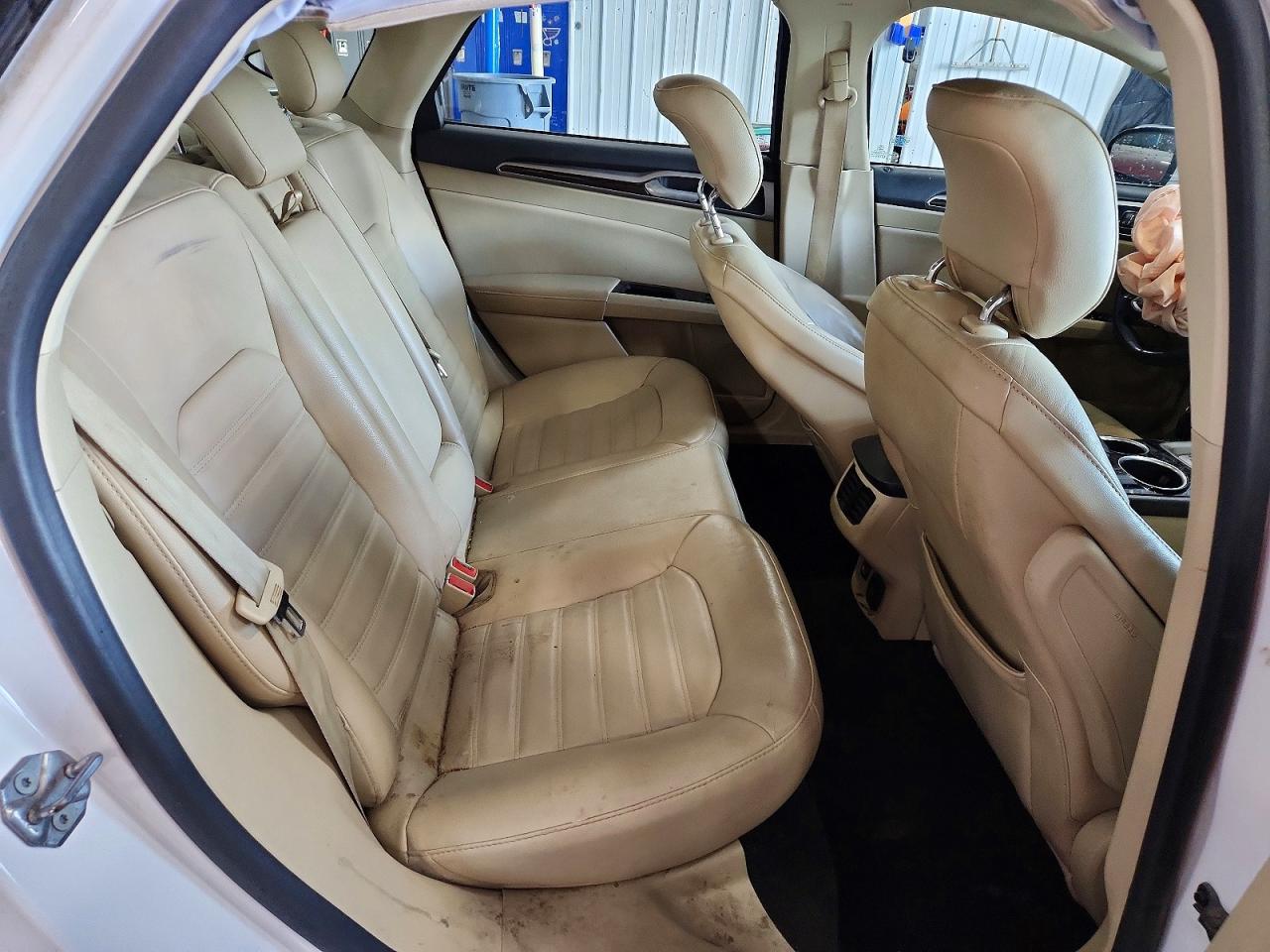 2013 Ford Fusion Se White vin: 3FA6P0H9XDR379030