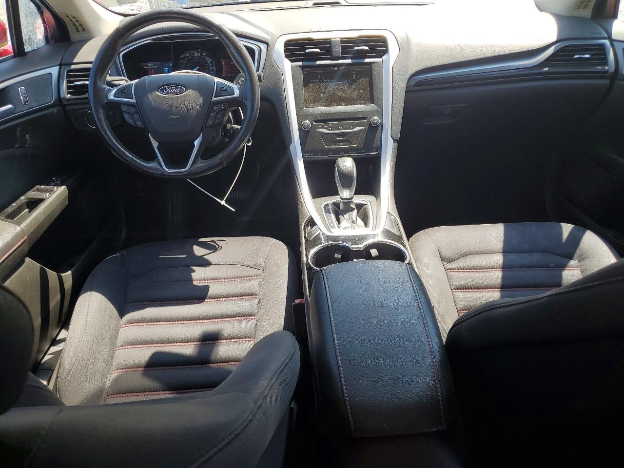 2014 Ford Fusion Se Red vin: 3FA6P0H9XER289944
