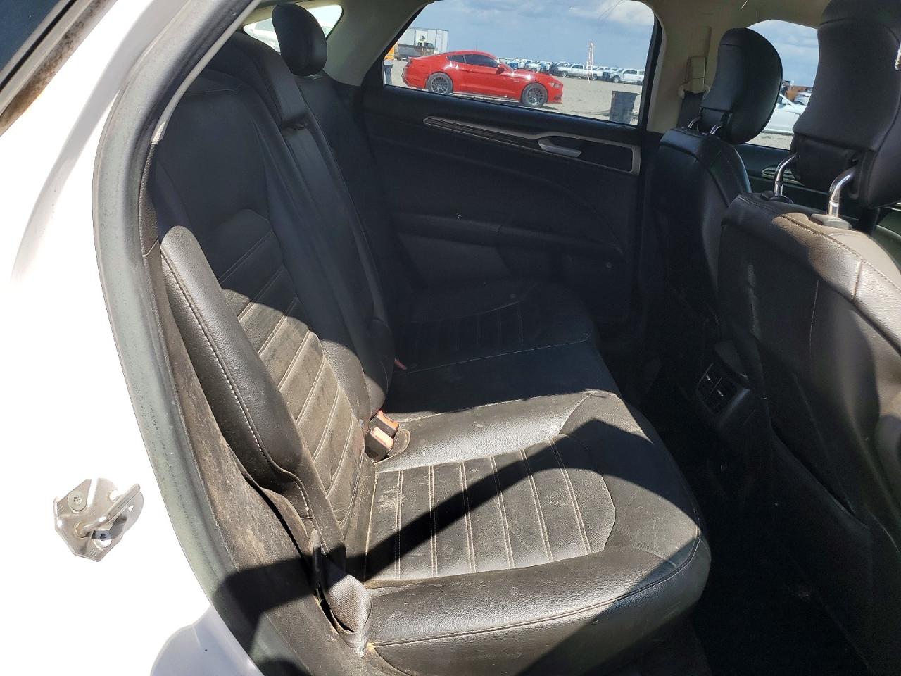 2014 Ford Fusion Se Белый vin: 3FA6P0H9XER360883