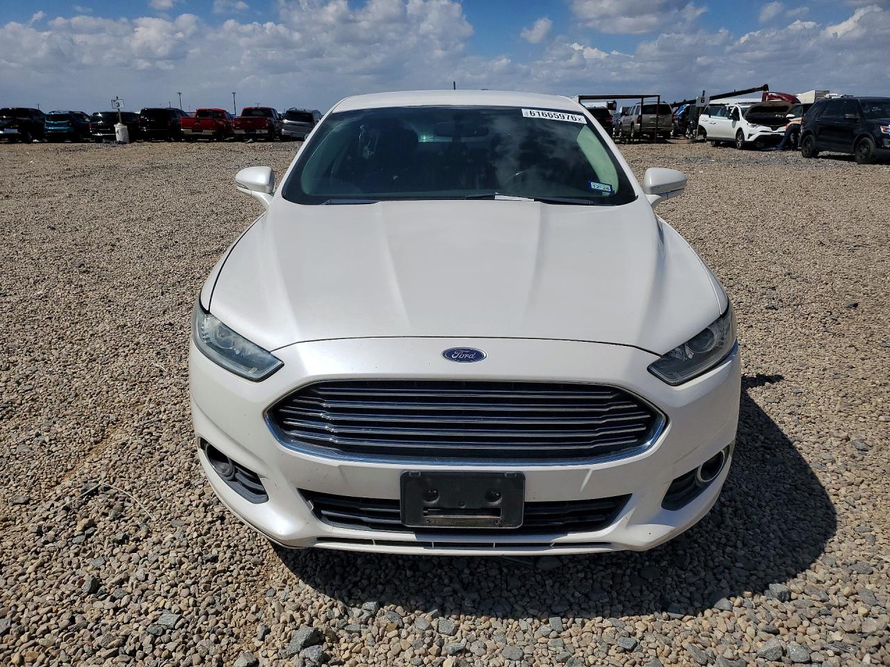 2014 Ford Fusion Se Белый vin: 3FA6P0H9XER360883