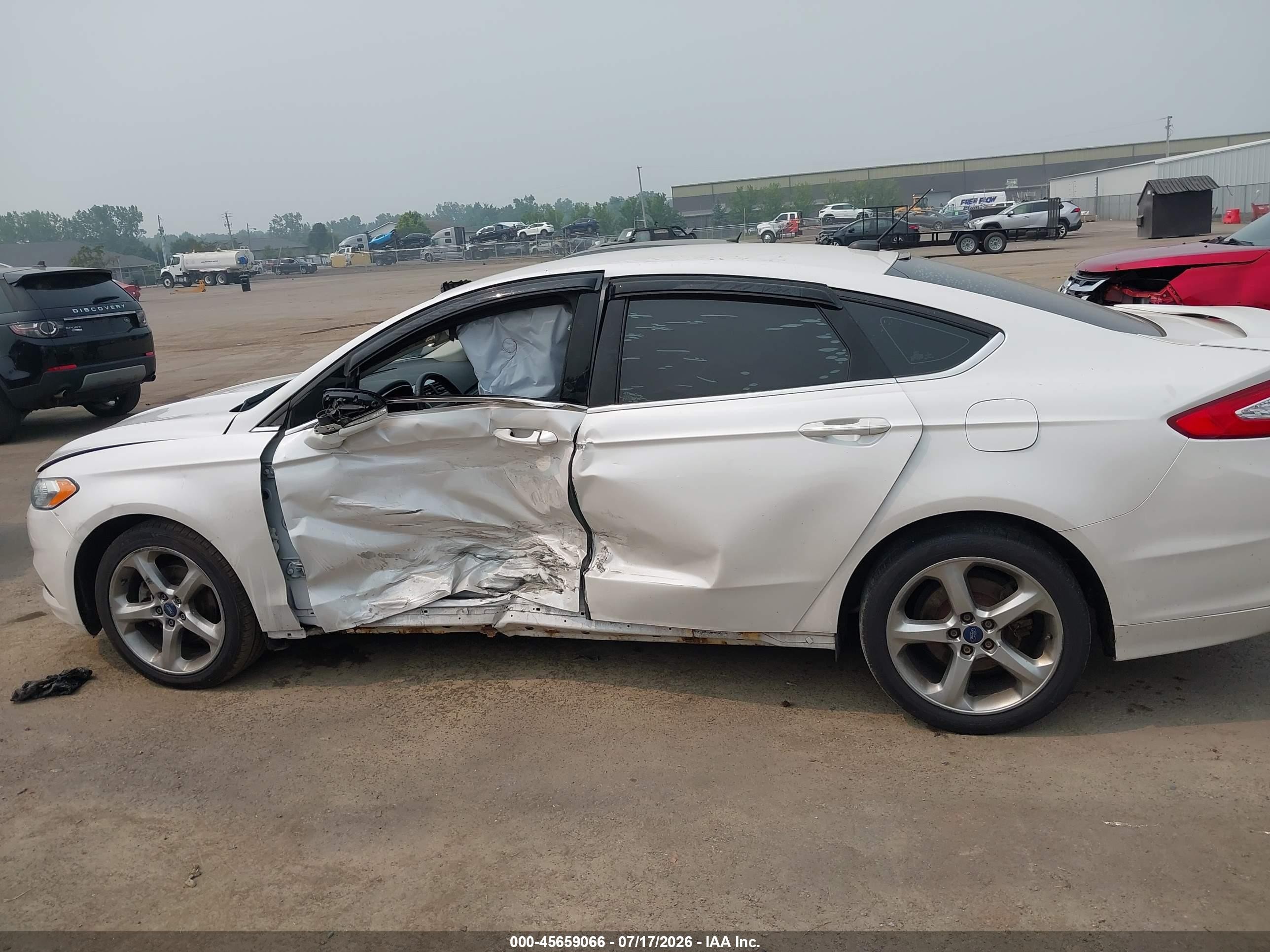 2015 Ford Fusion Se White vin: 3FA6P0H9XFR111419