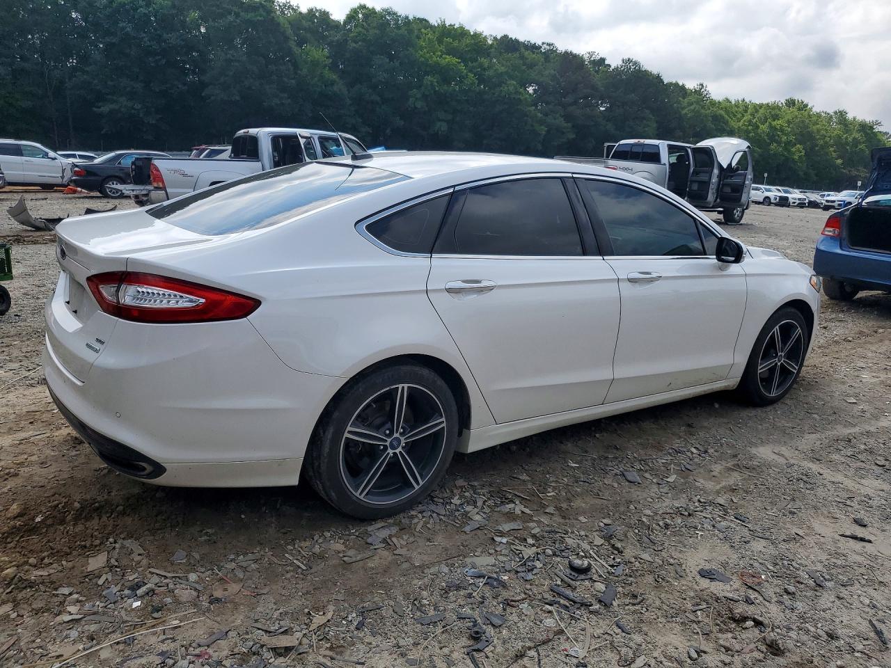 2015 Ford Fusion Se White vin: 3FA6P0H9XFR165934