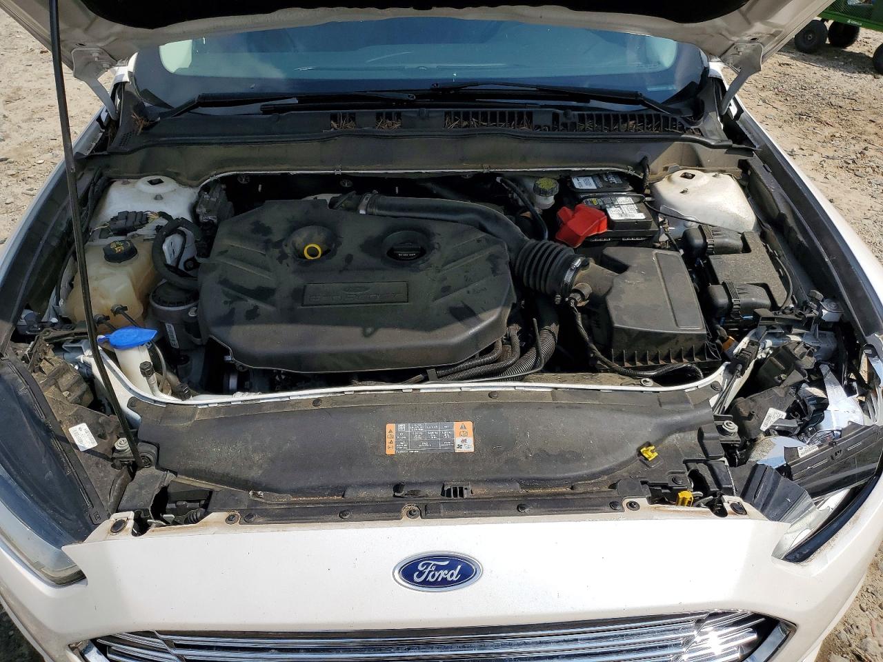 2015 Ford Fusion Se White vin: 3FA6P0H9XFR165934