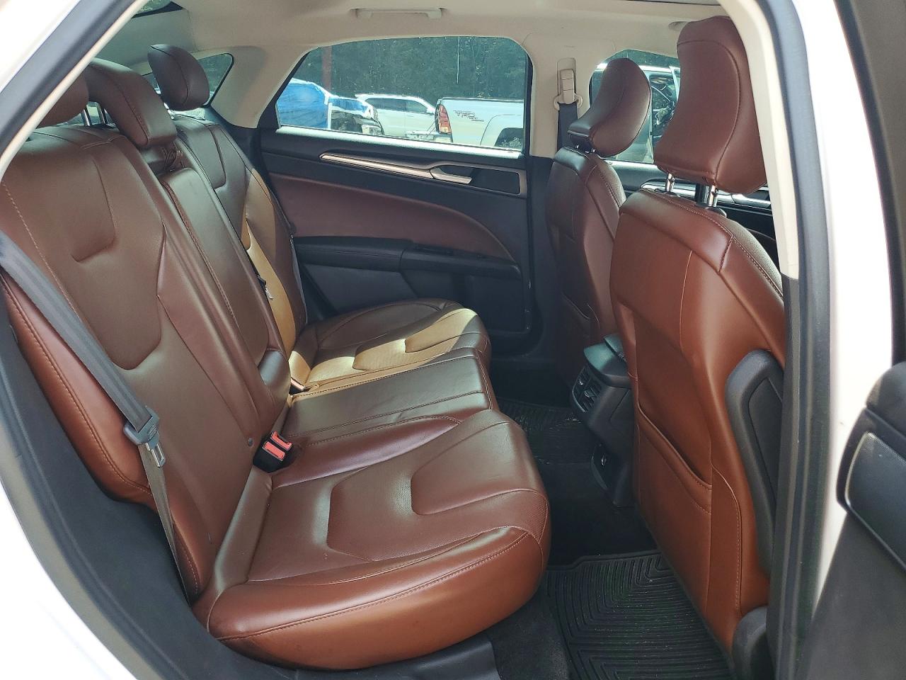 2015 Ford Fusion Se White vin: 3FA6P0H9XFR165934