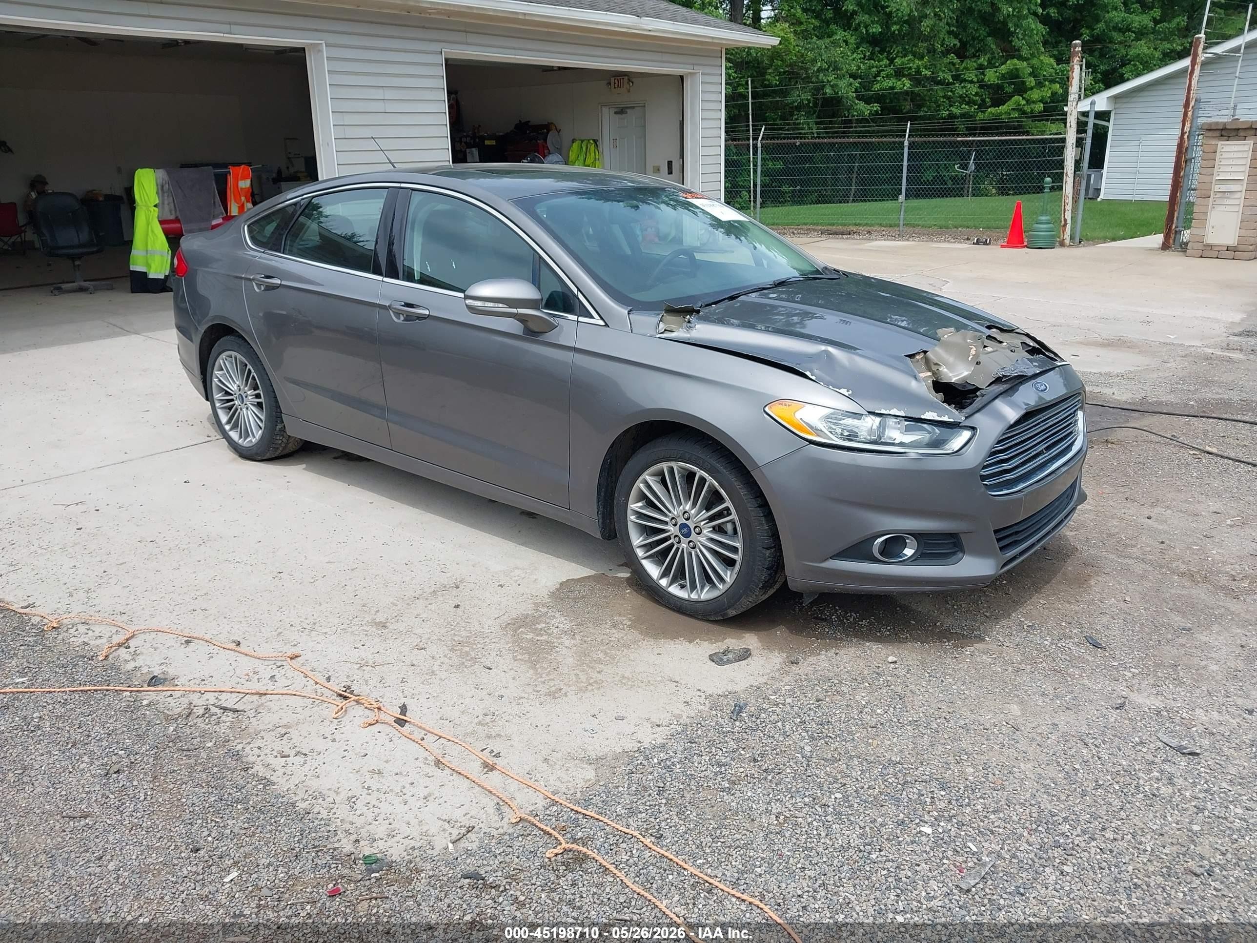 2014 Ford Fusion Se Серый vin: 3FA6P0HD0ER128247