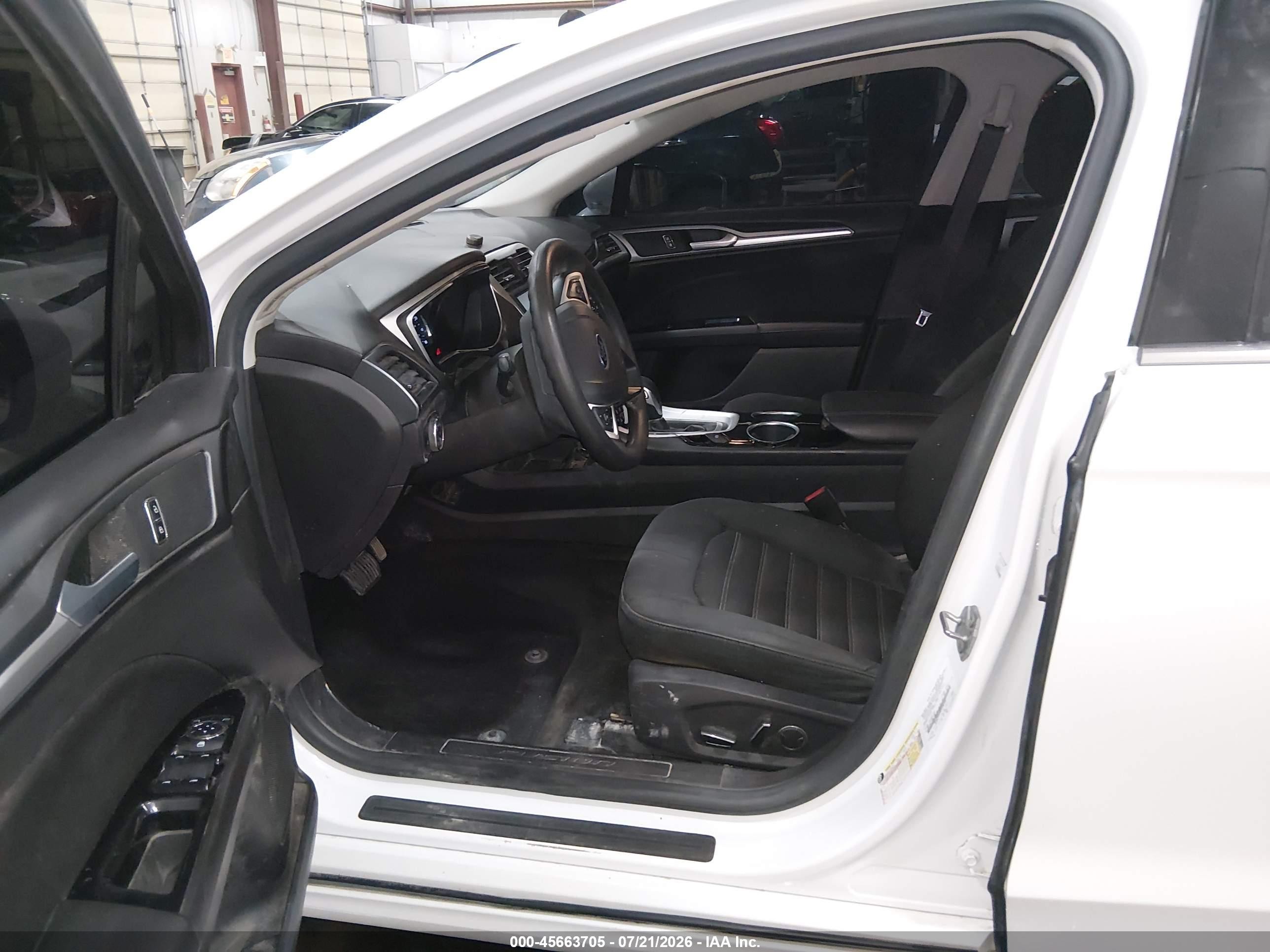 2014 Ford Fusion Se White vin: 3FA6P0HD0ER136123