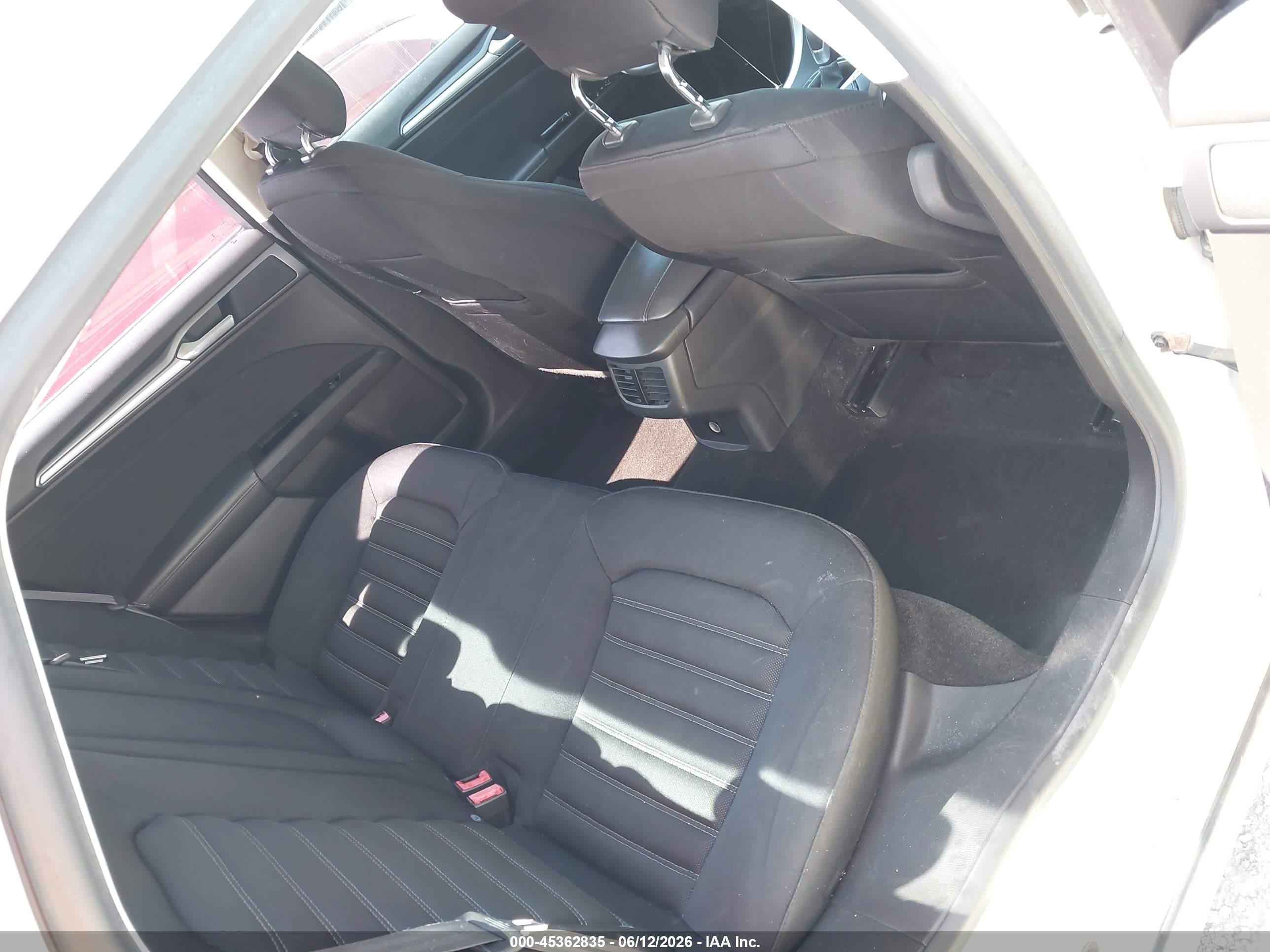 2014 Ford Fusion Se Белый vin: 3FA6P0HD0ER155531