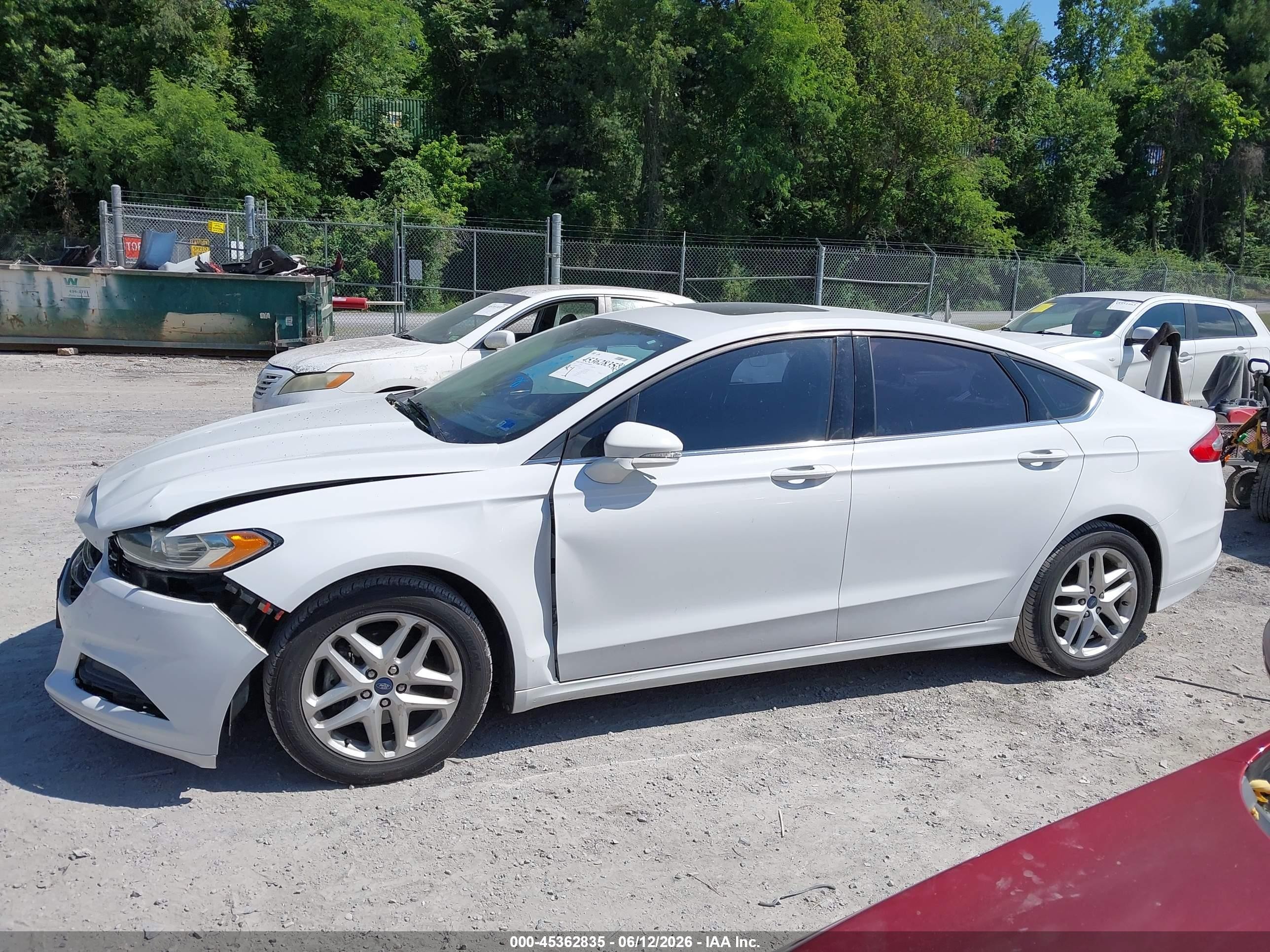 2014 Ford Fusion Se Белый vin: 3FA6P0HD0ER155531