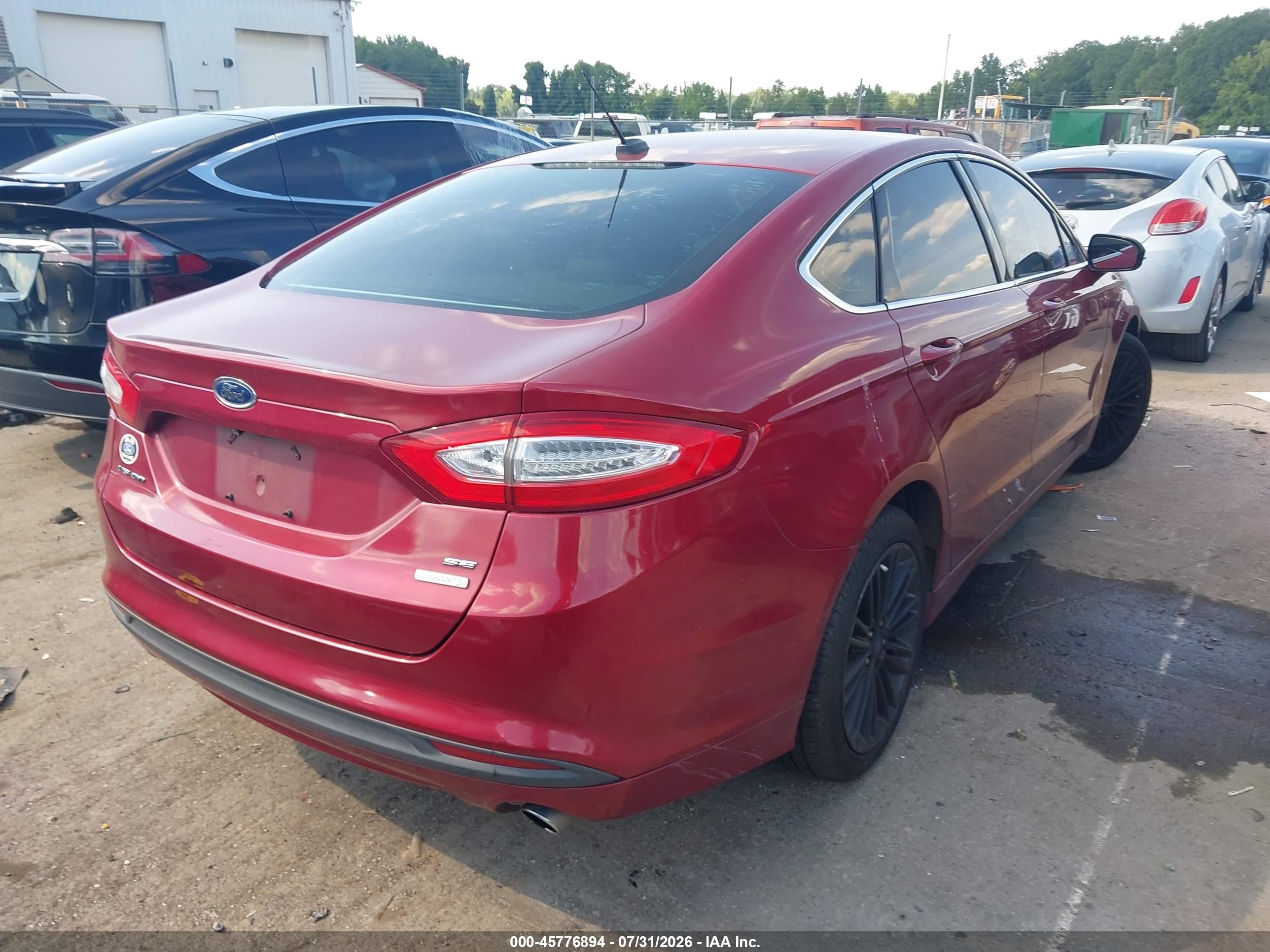 2014 Ford Fusion Se Красный vin: 3FA6P0HD0ER167470