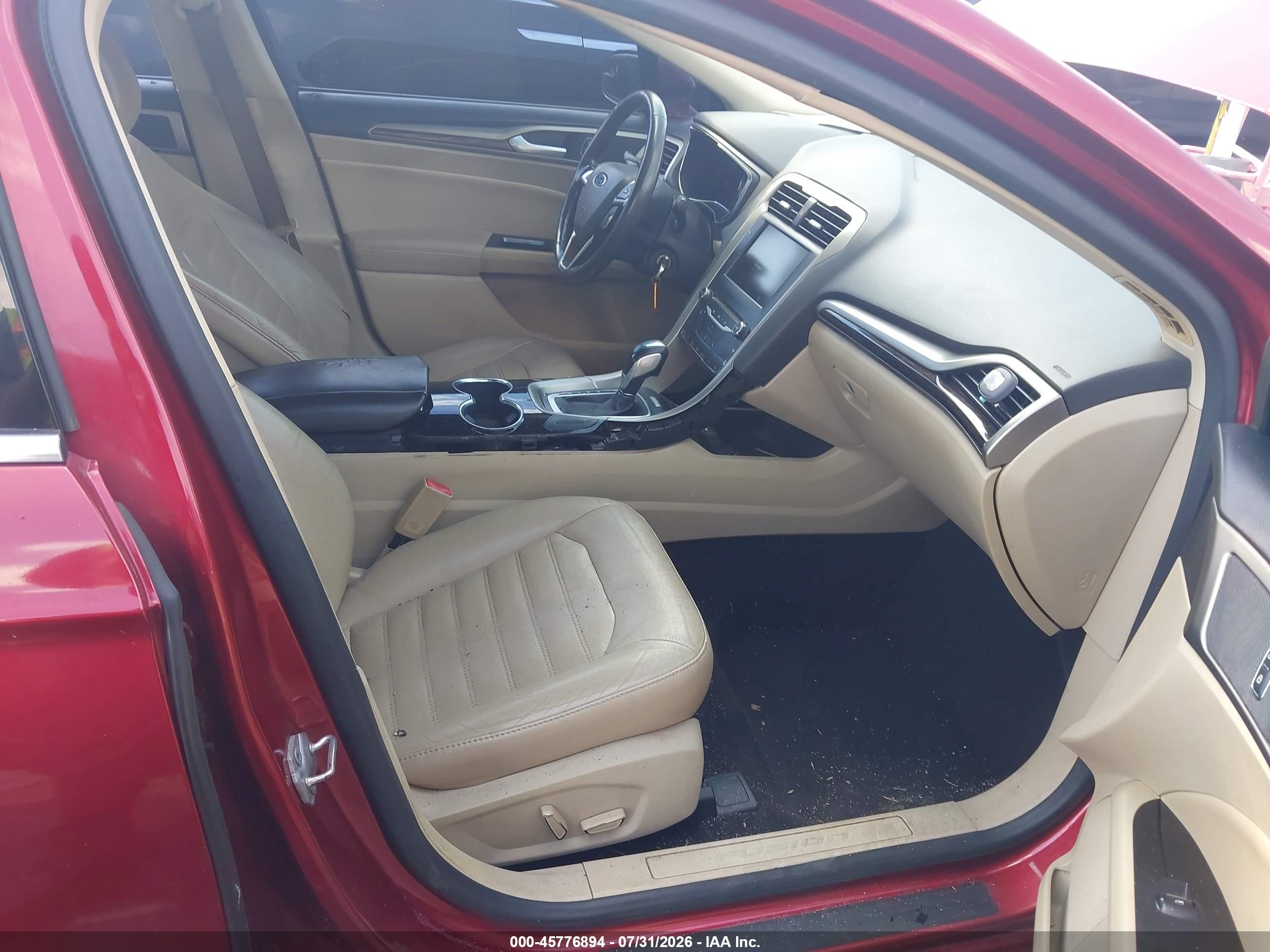2014 Ford Fusion Se Красный vin: 3FA6P0HD0ER167470