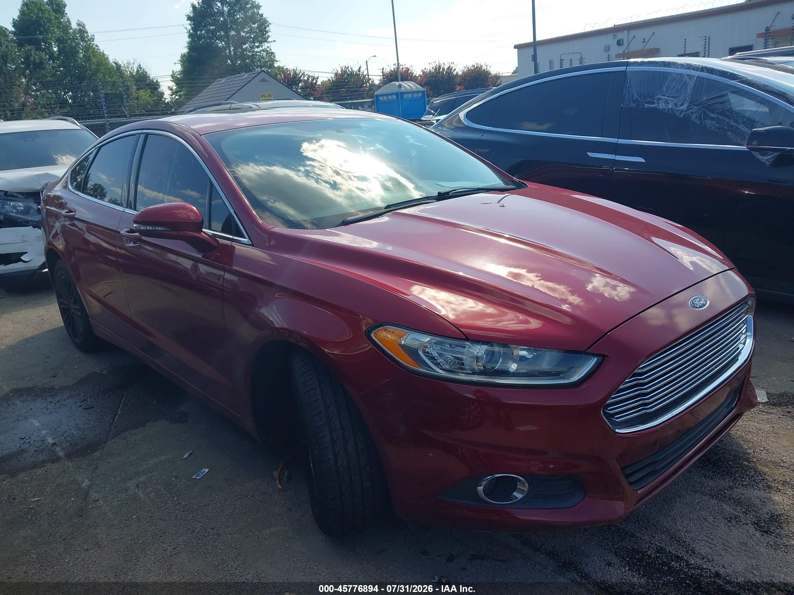 2014 Ford Fusion Se Красный vin: 3FA6P0HD0ER167470