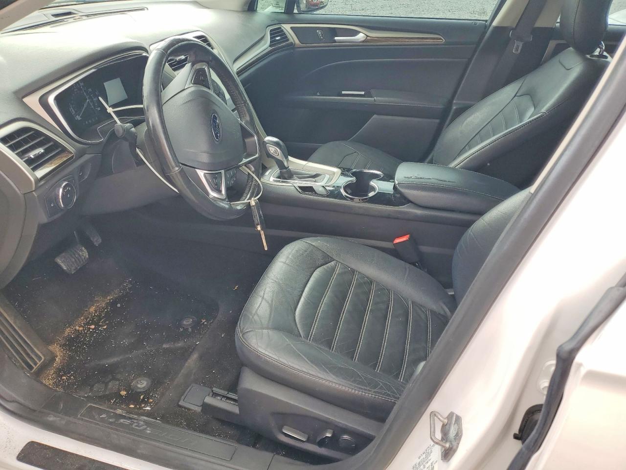 2014 Ford Fusion Se White vin: 3FA6P0HD0ER182227