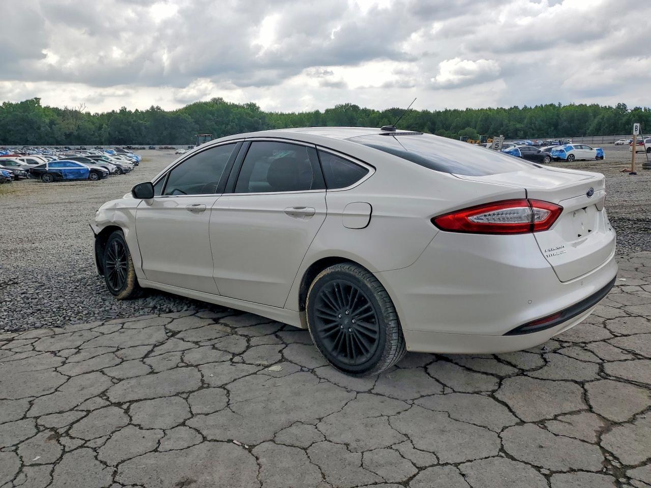 2014 Ford Fusion Se White vin: 3FA6P0HD0ER182227