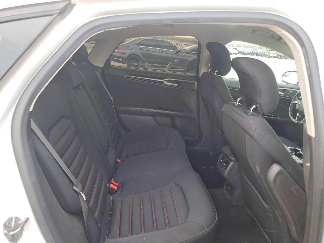 2014 Ford Fusion Se White vin: 3FA6P0HD0ER319635