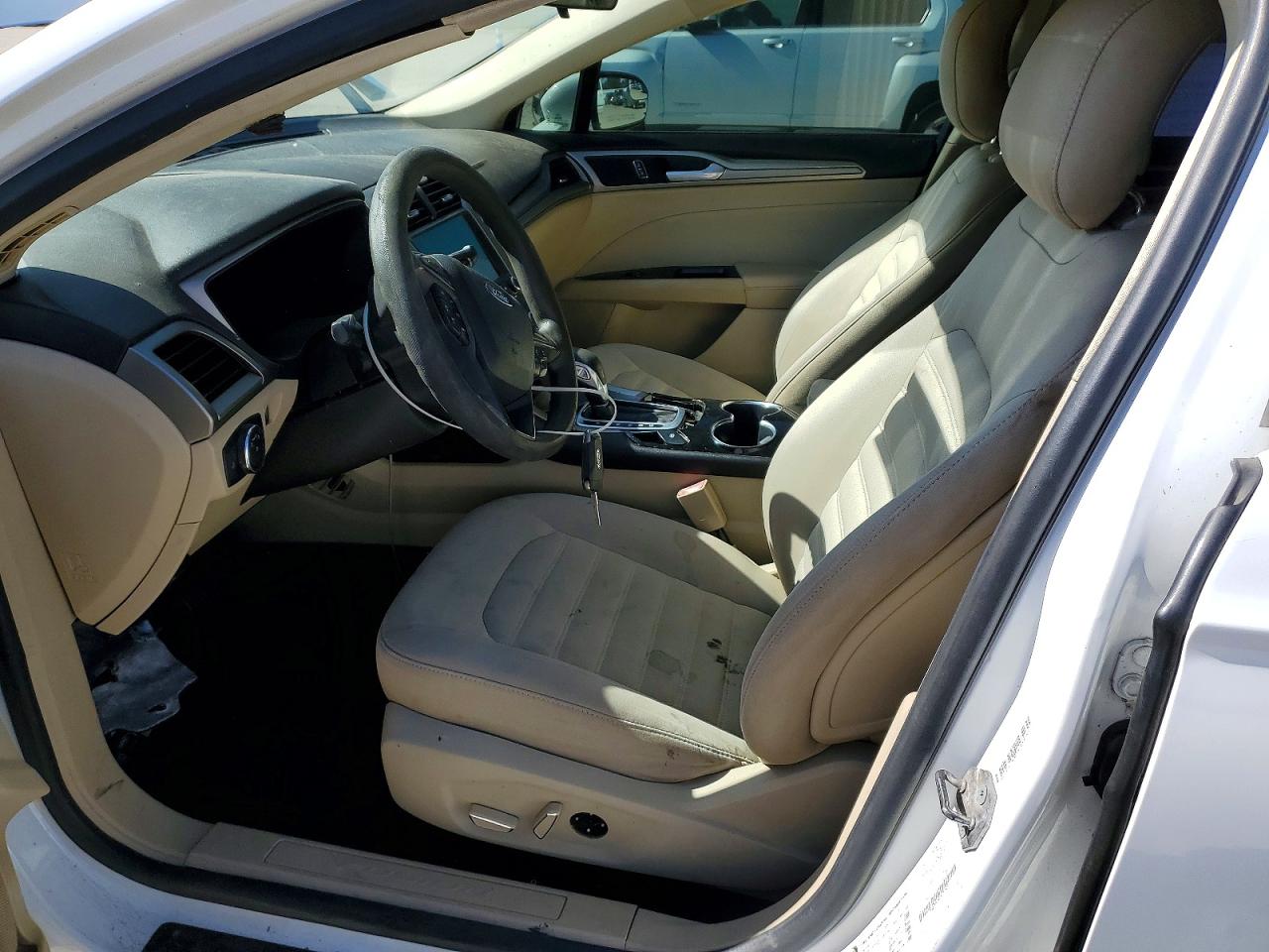 2014 Ford Fusion Se Белый vin: 3FA6P0HD0ER331509