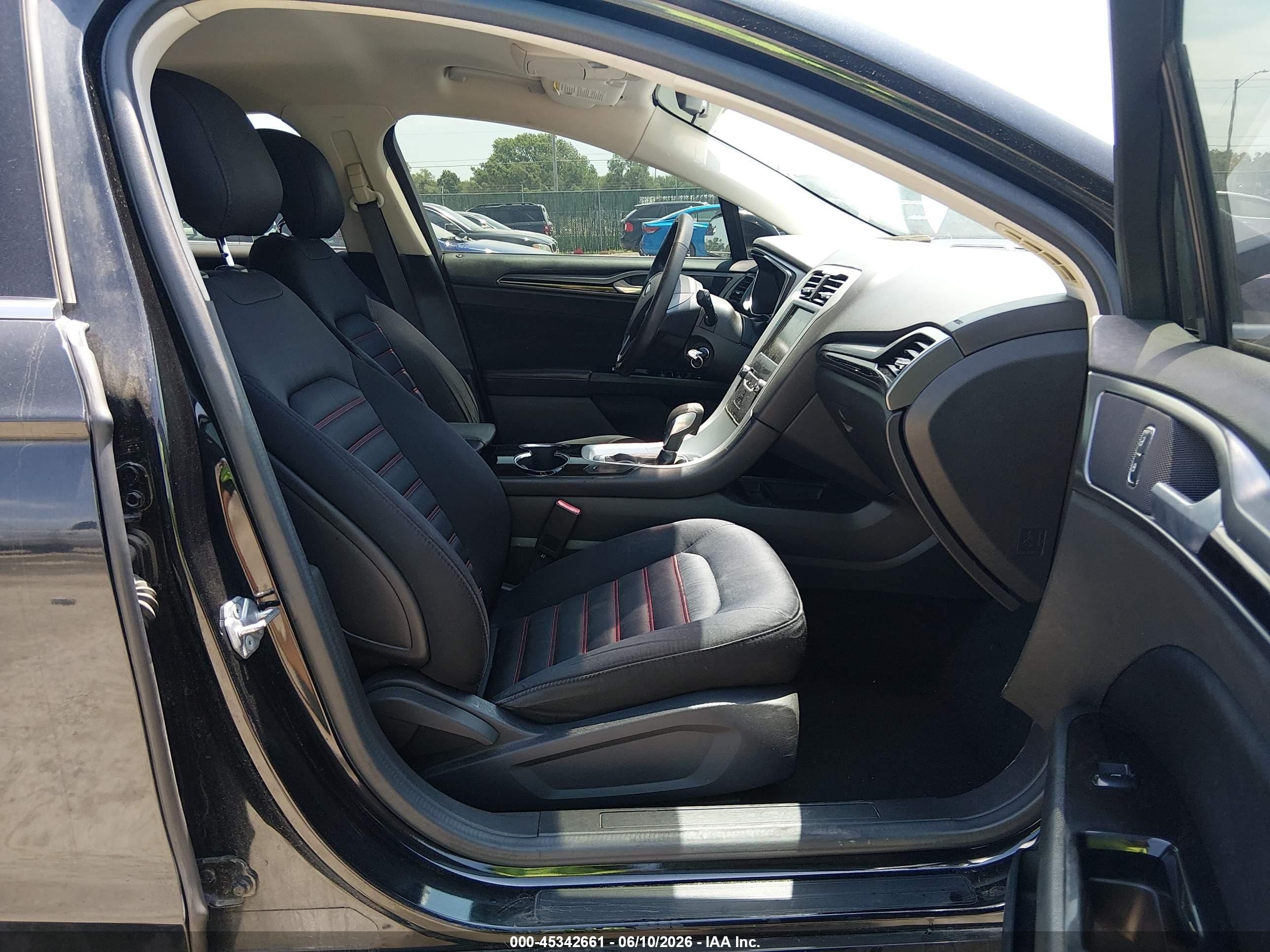 2014 Ford Fusion Se Black vin: 3FA6P0HD0ER392374