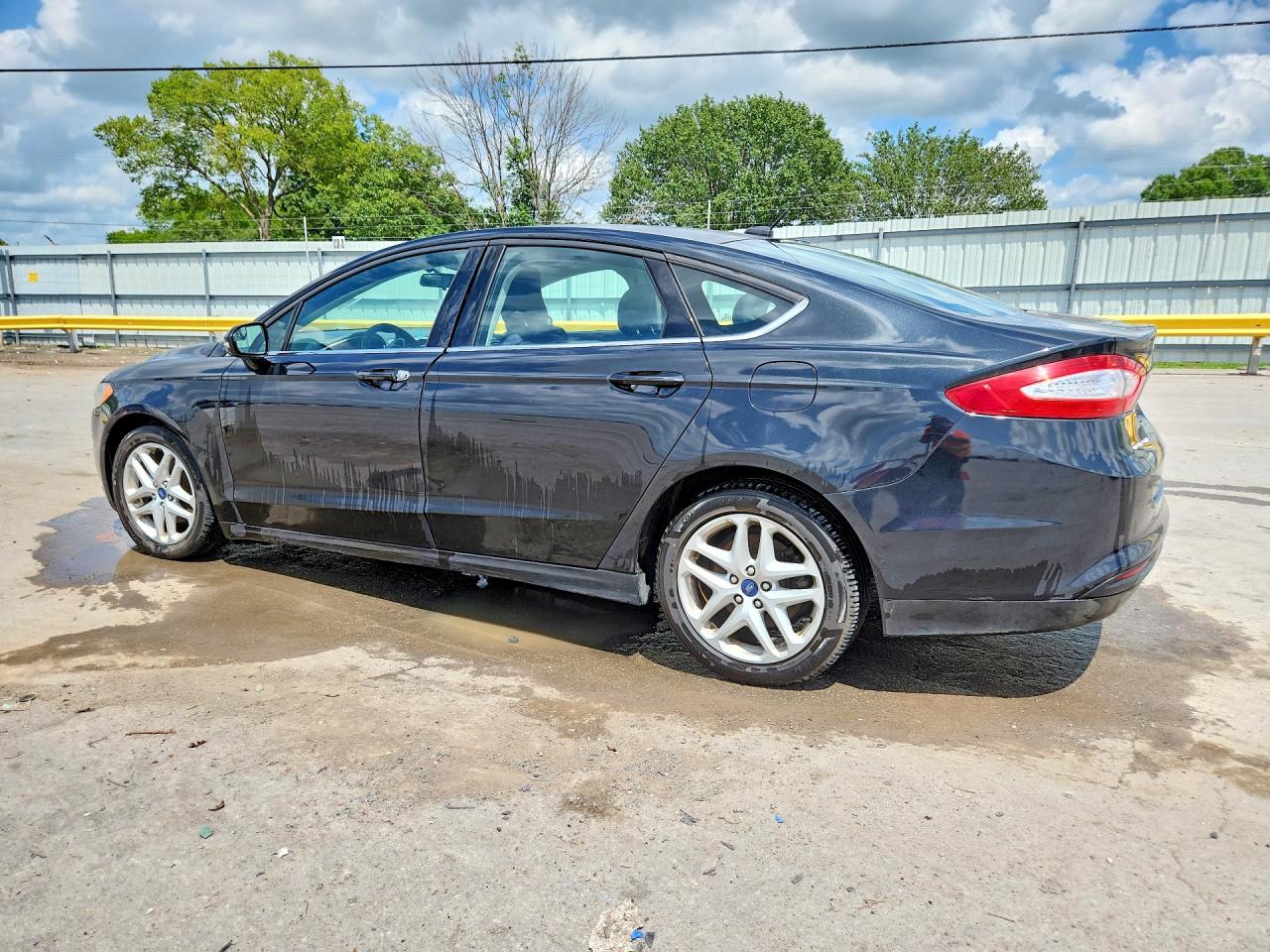 2014 Ford Fusion Se Черный vin: 3FA6P0HD0ER394416