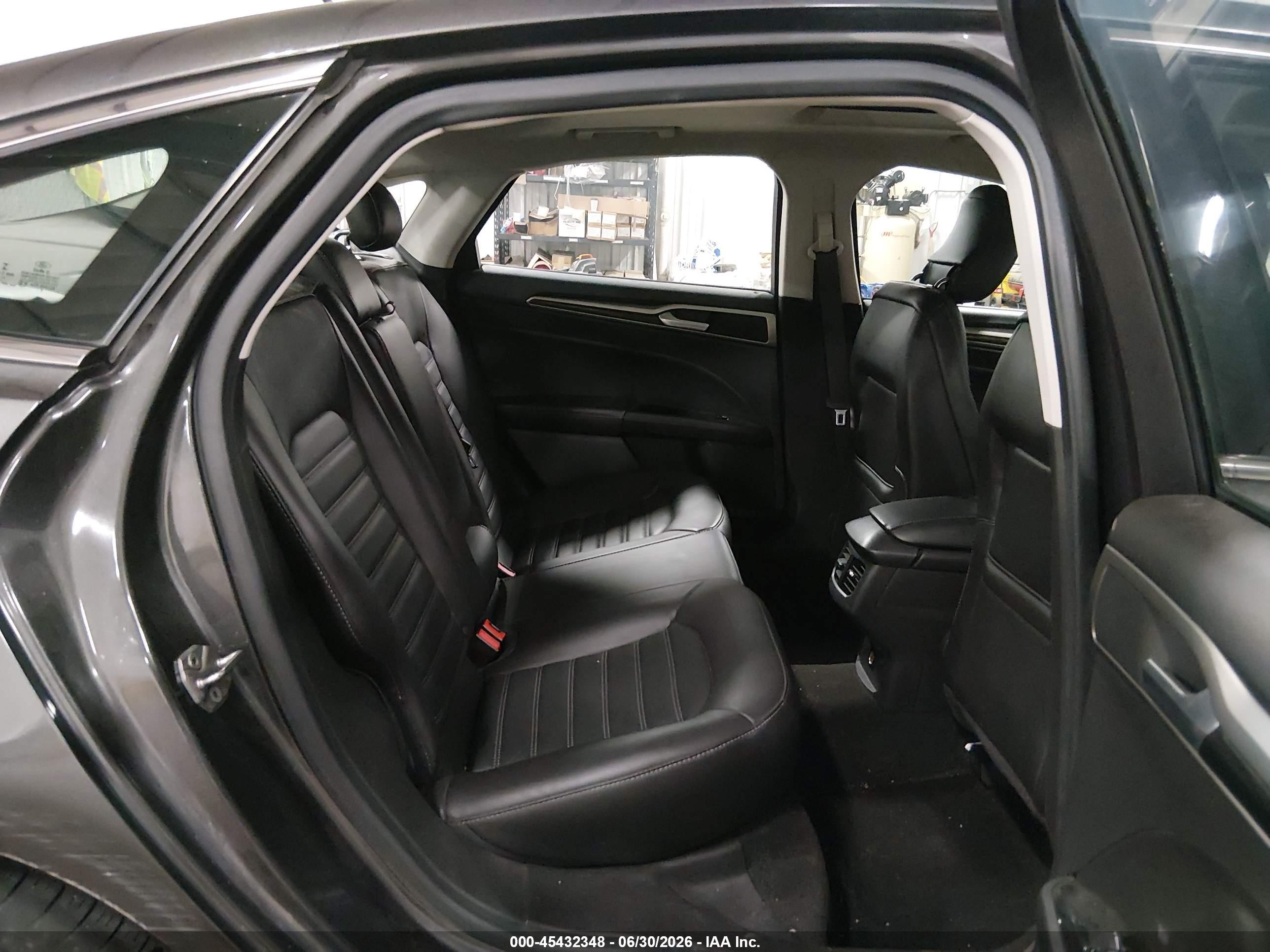 2015 Ford Fusion Se Gray vin: 3FA6P0HD0FR113913