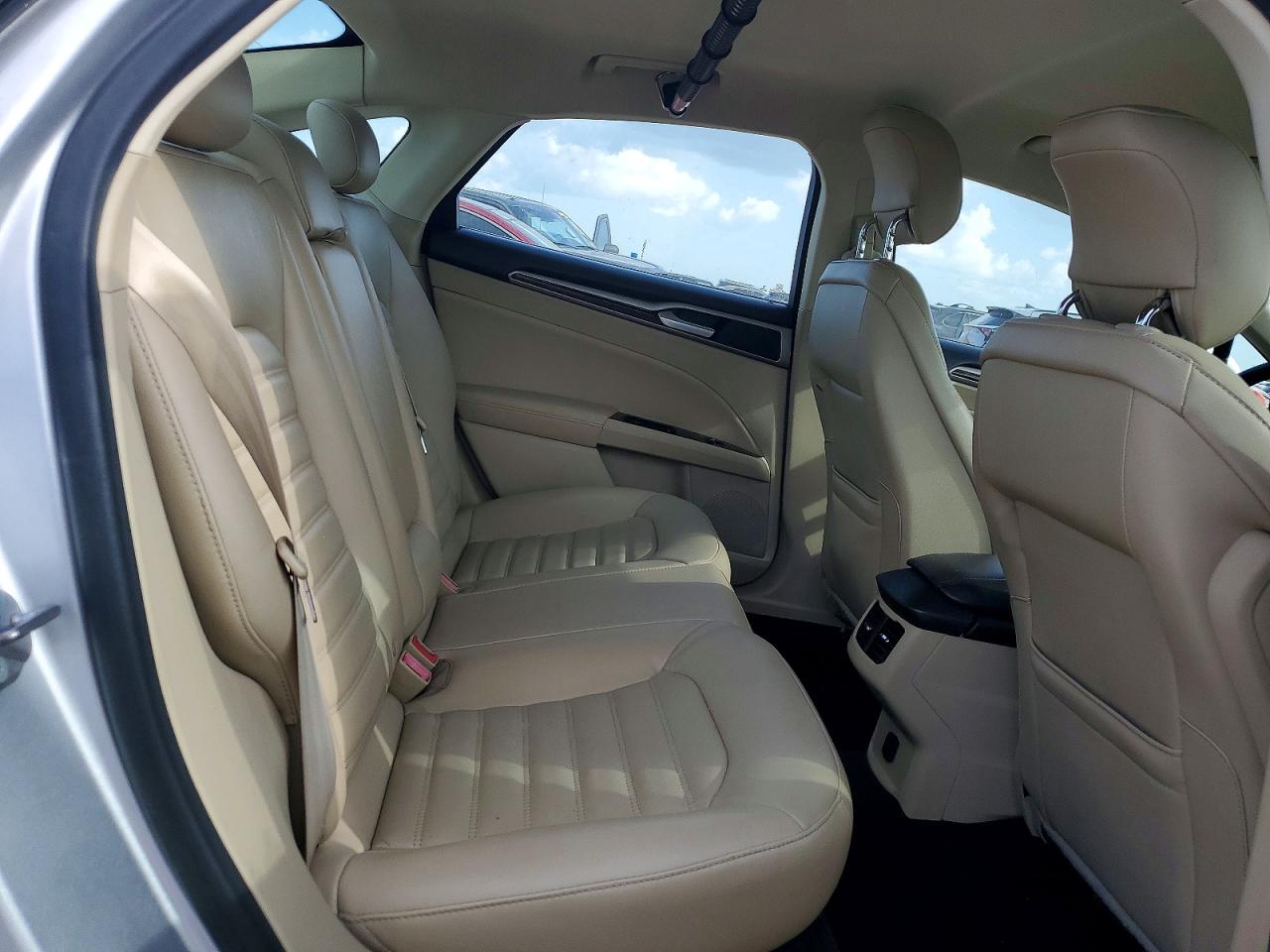 2015 Ford Fusion Se Silver vin: 3FA6P0HD0FR139458