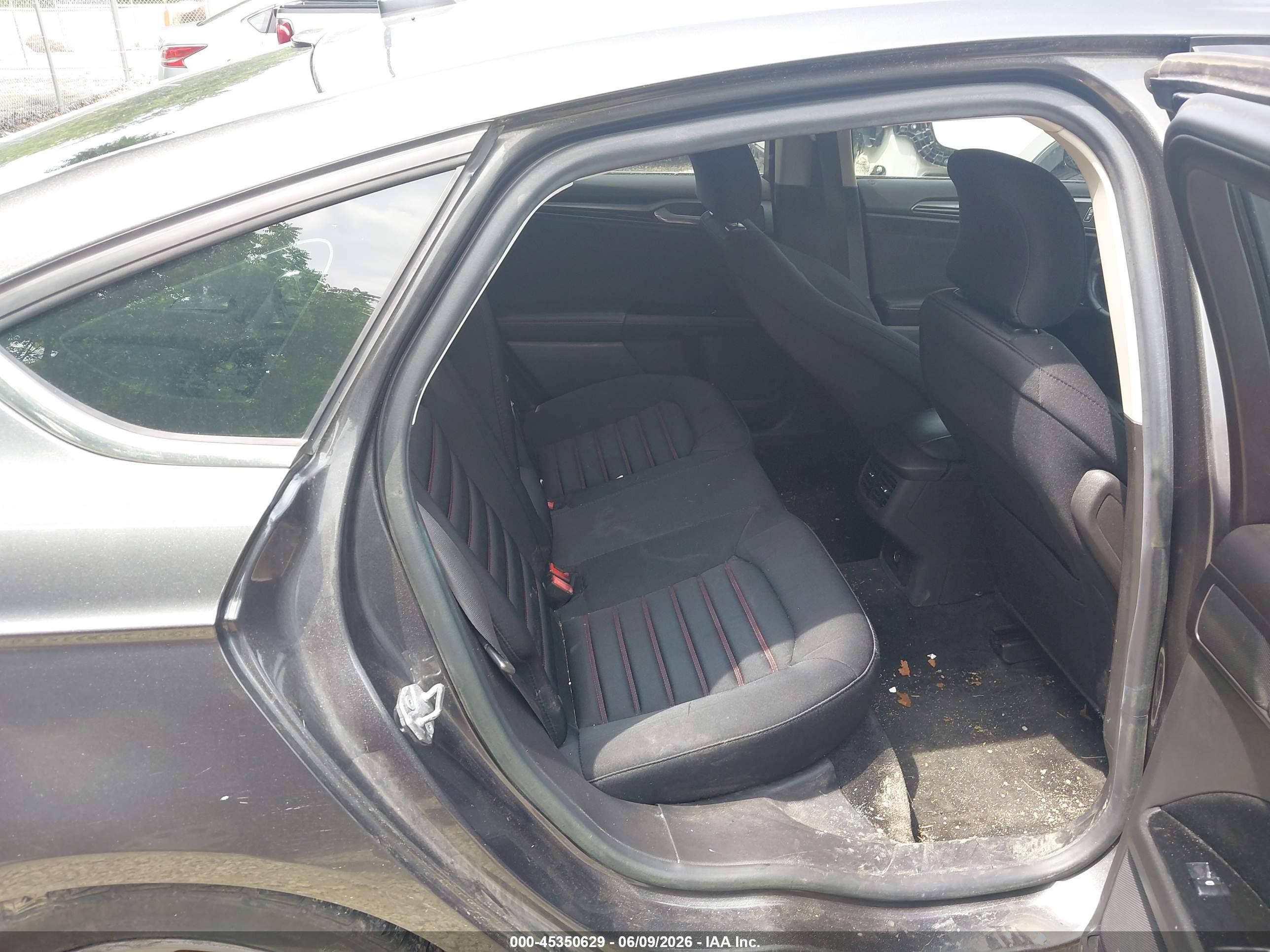2015 Ford Fusion Se Gray vin: 3FA6P0HD0FR236885