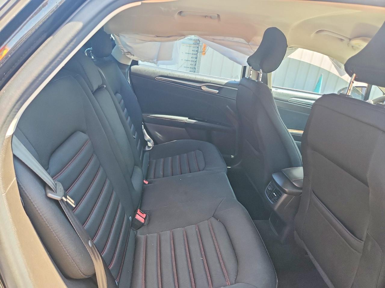 2015 Ford Fusion Se Black vin: 3FA6P0HD0FR261365