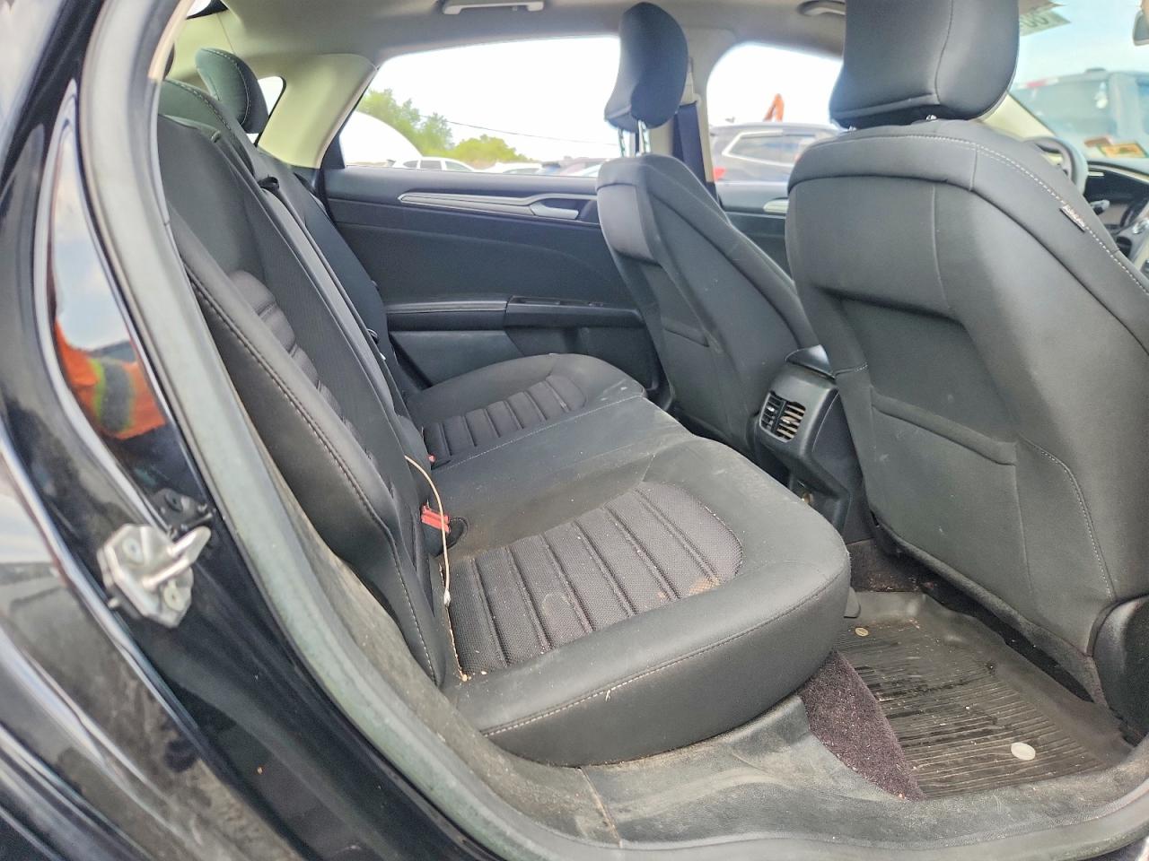 2017 Ford Fusion Se Black vin: 3FA6P0HD0HR138930