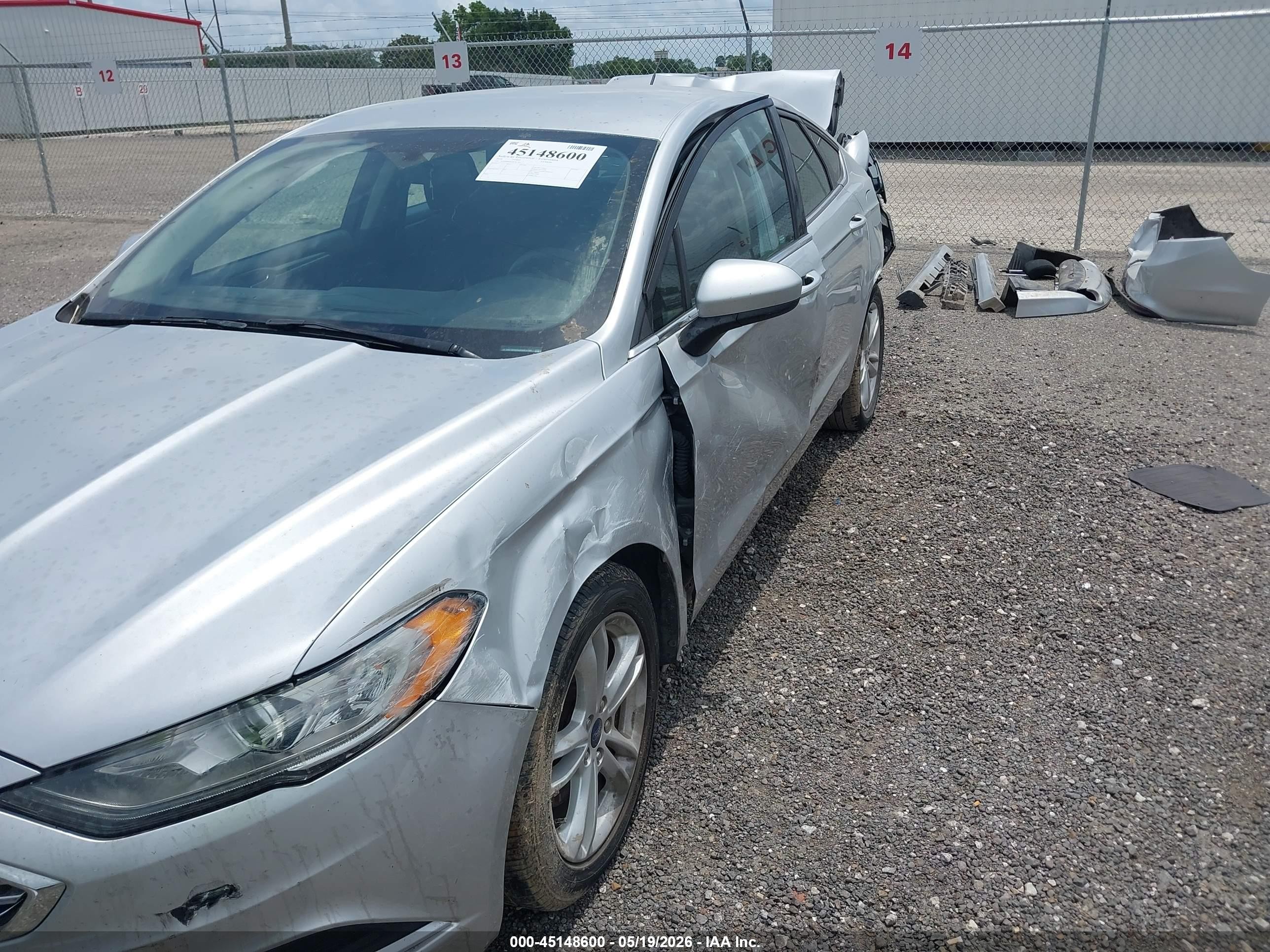 2018 Ford Fusion Se Silver vin: 3FA6P0HD0JR281785