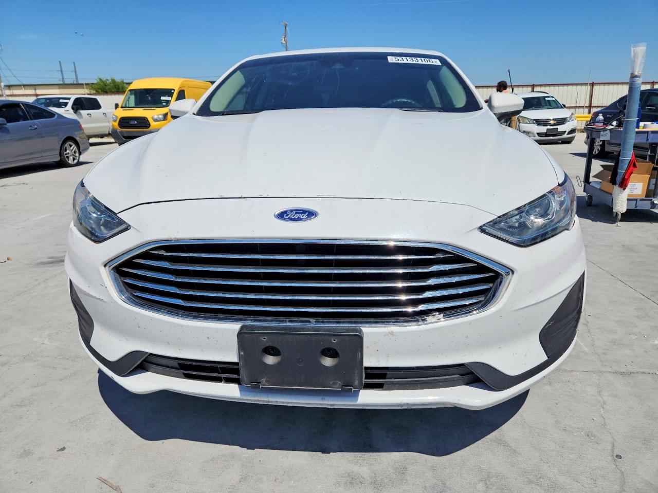 2019 Ford Fusion Se White vin: 3FA6P0HD0KR121925