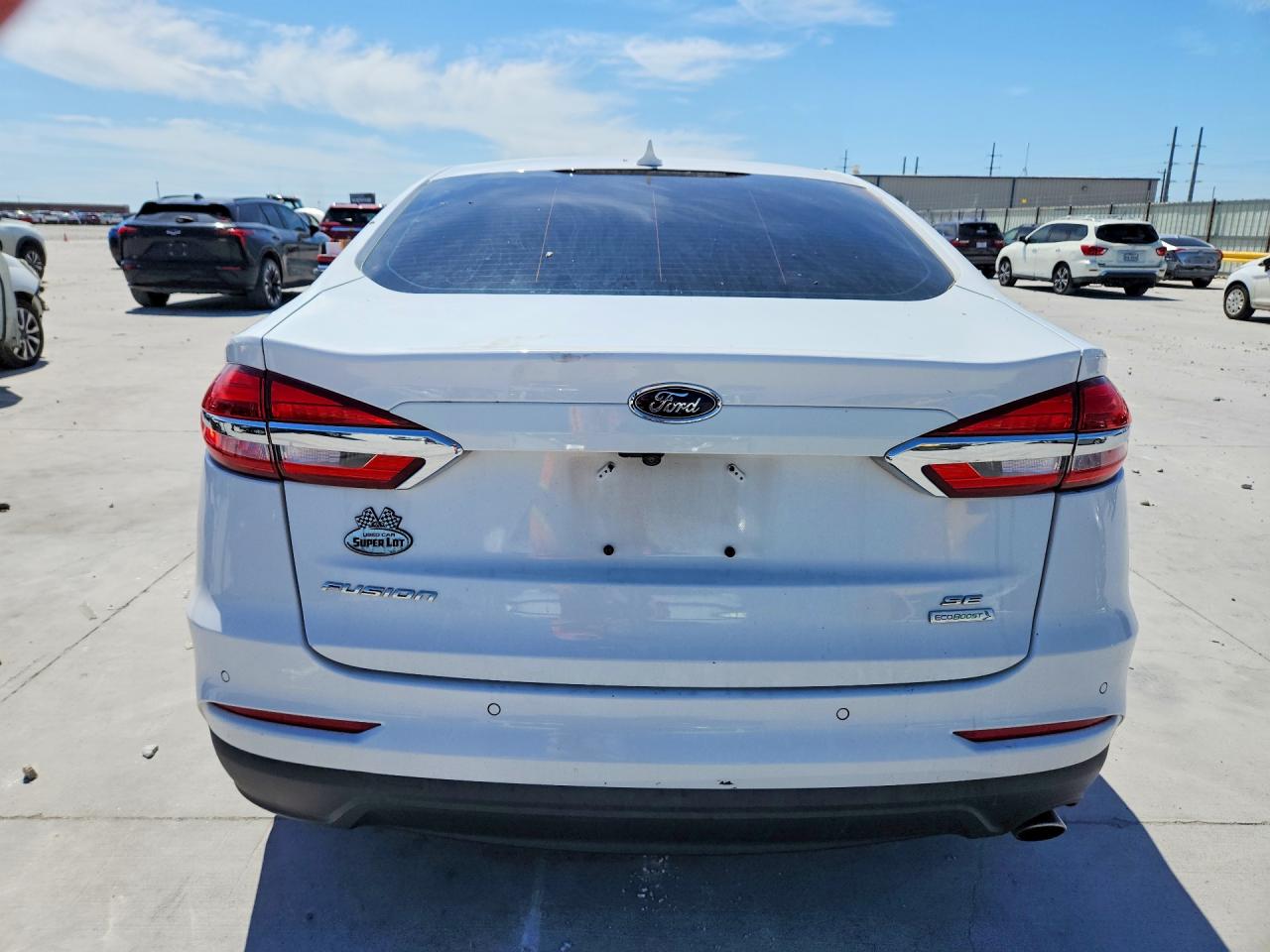 2019 Ford Fusion Se White vin: 3FA6P0HD0KR121925