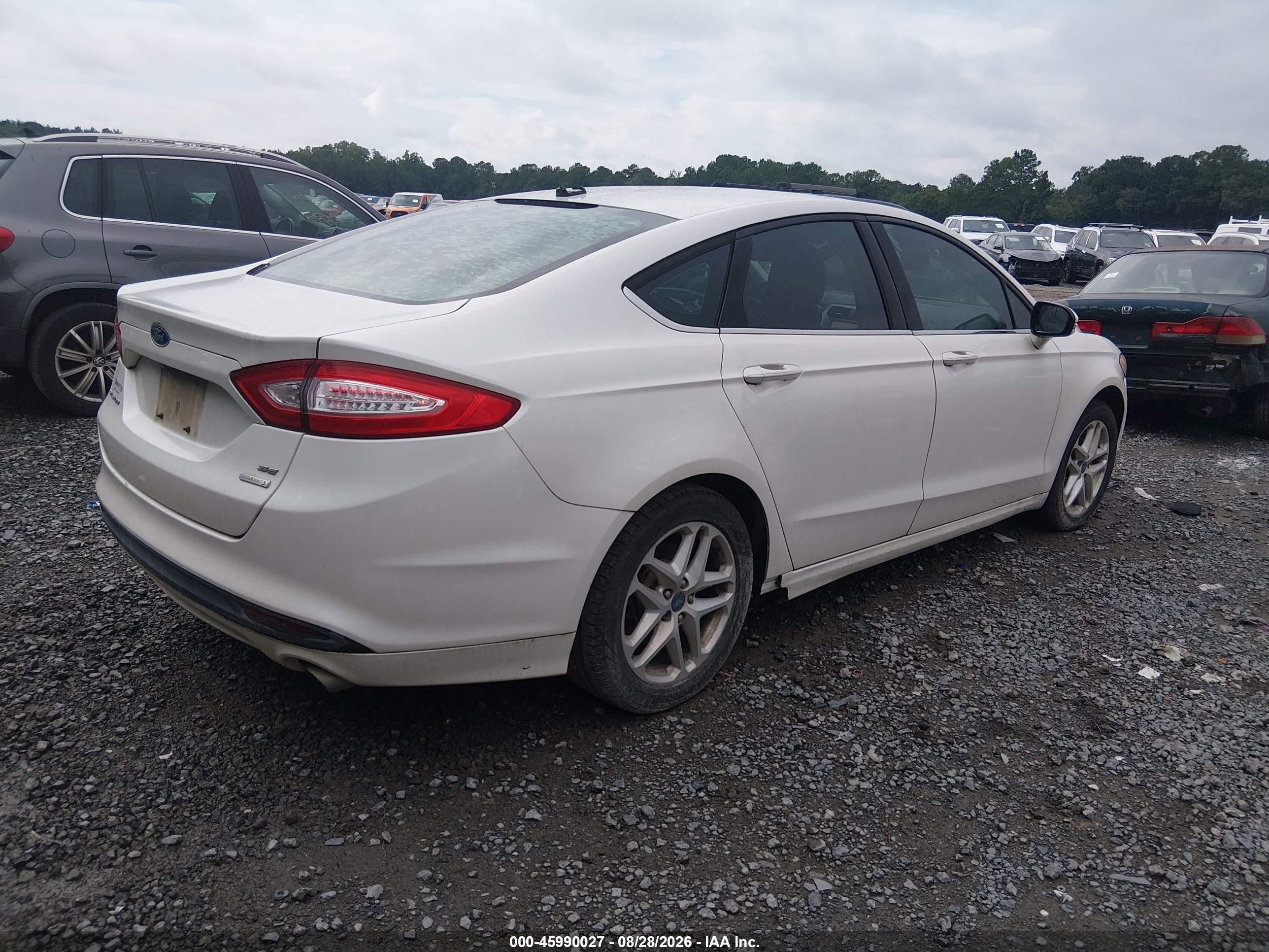2014 Ford Fusion Se White vin: 3FA6P0HD1ER118200