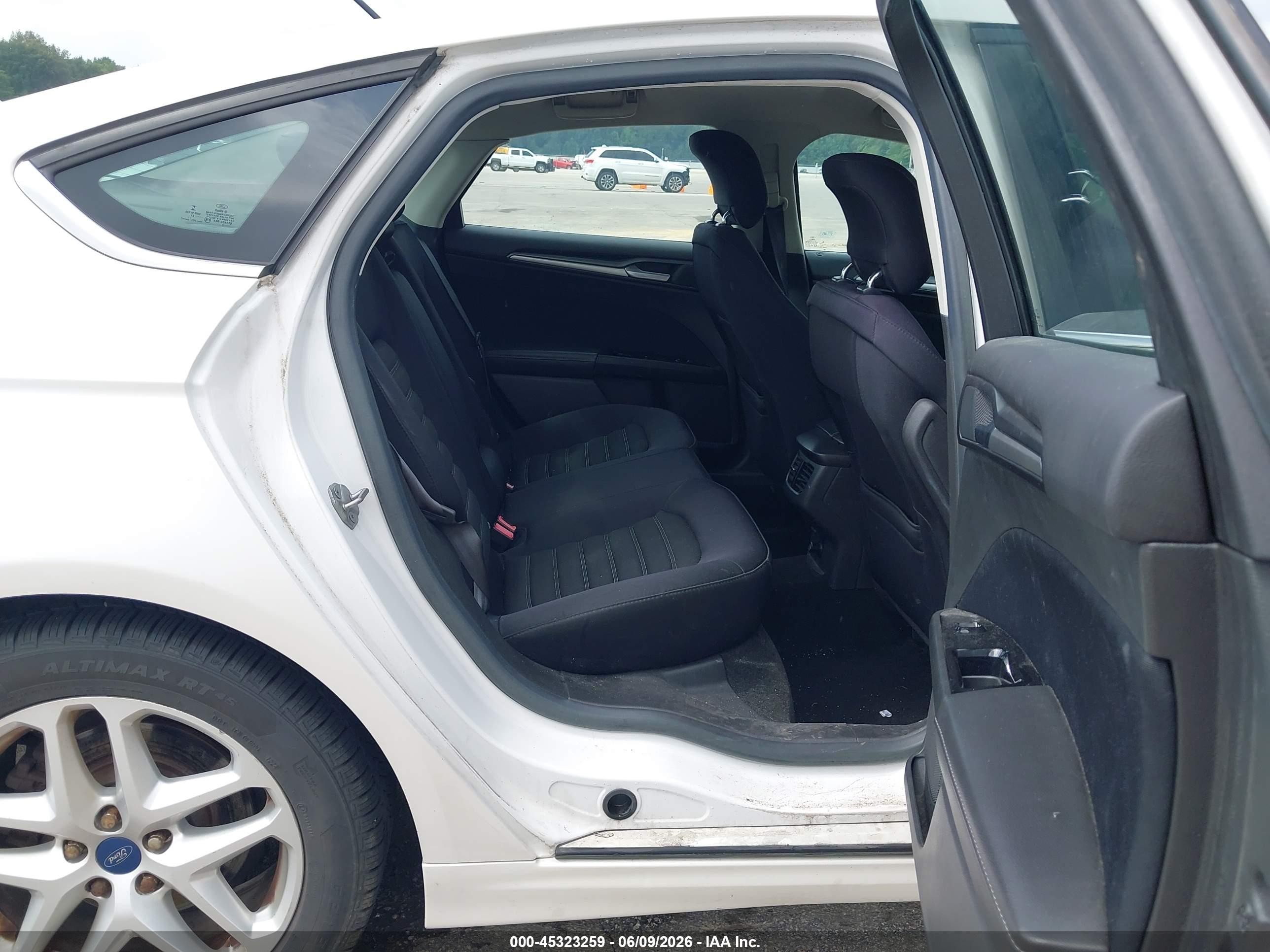 2014 Ford Fusion Se White vin: 3FA6P0HD1ER127558