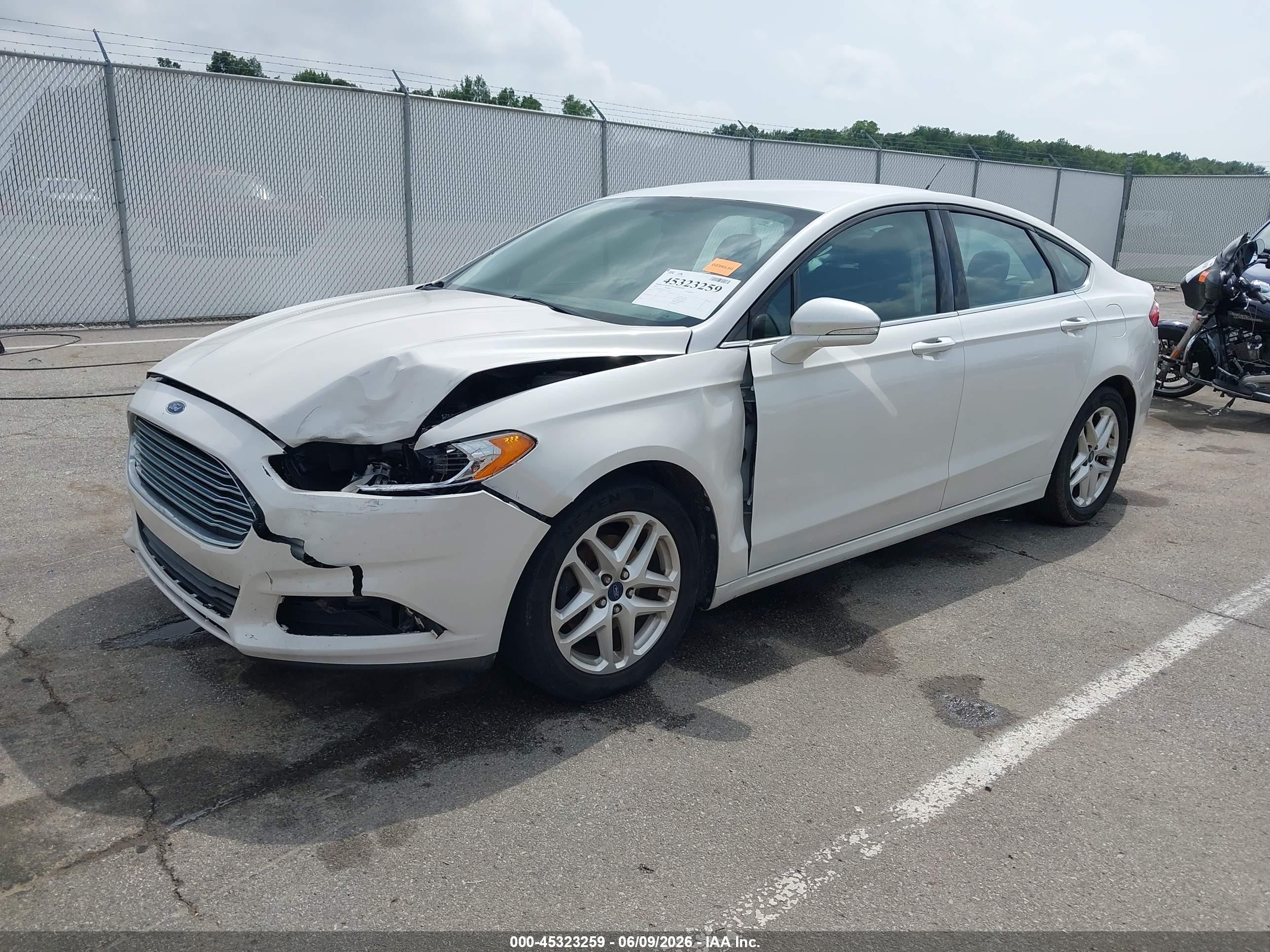 2014 Ford Fusion Se White vin: 3FA6P0HD1ER127558