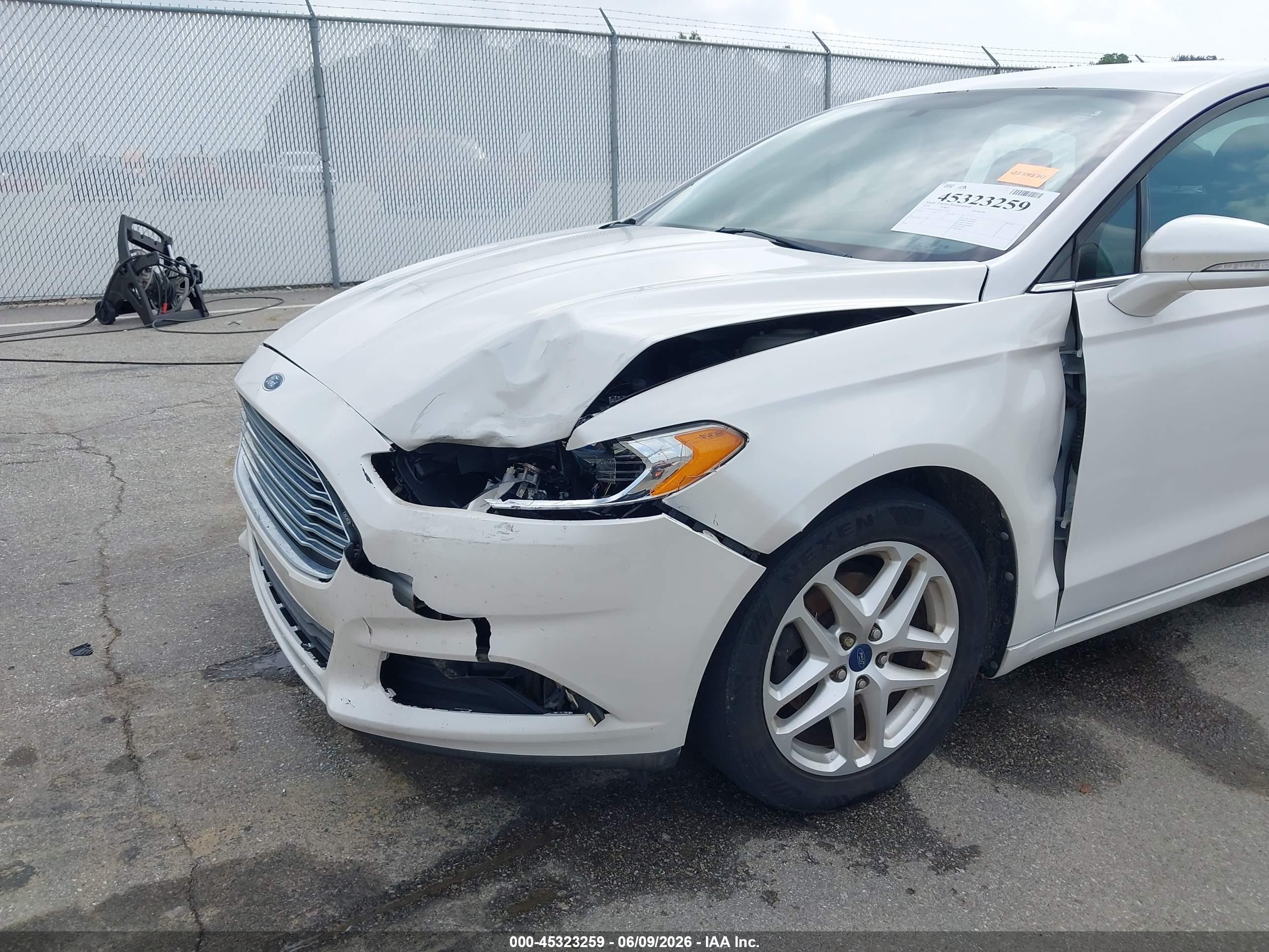 2014 Ford Fusion Se White vin: 3FA6P0HD1ER127558