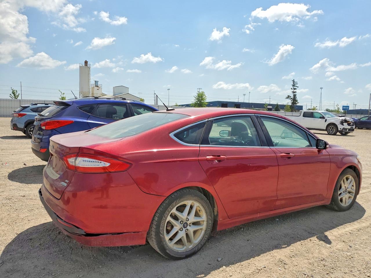 2014 Ford Fusion Se Red vin: 3FA6P0HD1ER156607