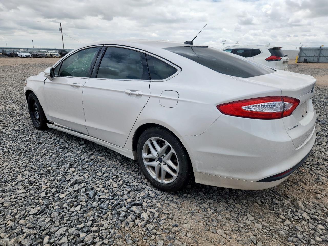 2014 Ford Fusion Se White vin: 3FA6P0HD1ER228311