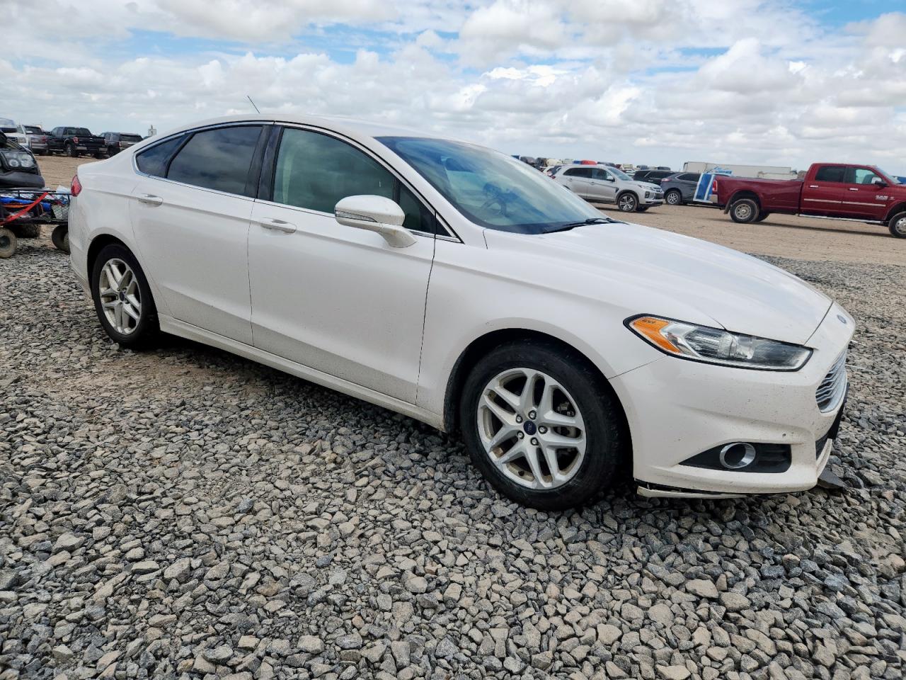2014 Ford Fusion Se White vin: 3FA6P0HD1ER228311
