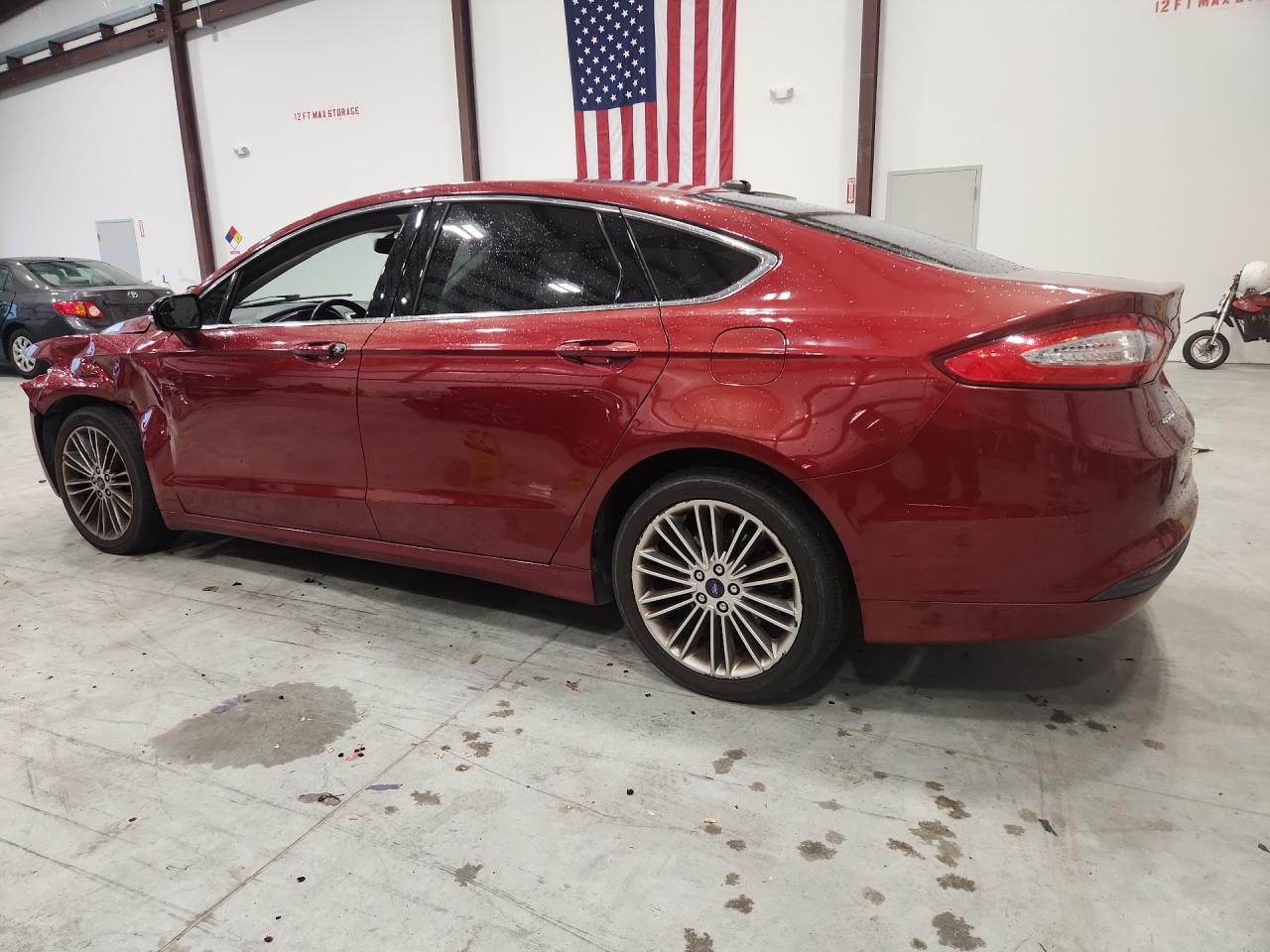 2014 Ford Fusion Se Red vin: 3FA6P0HD1ER231290