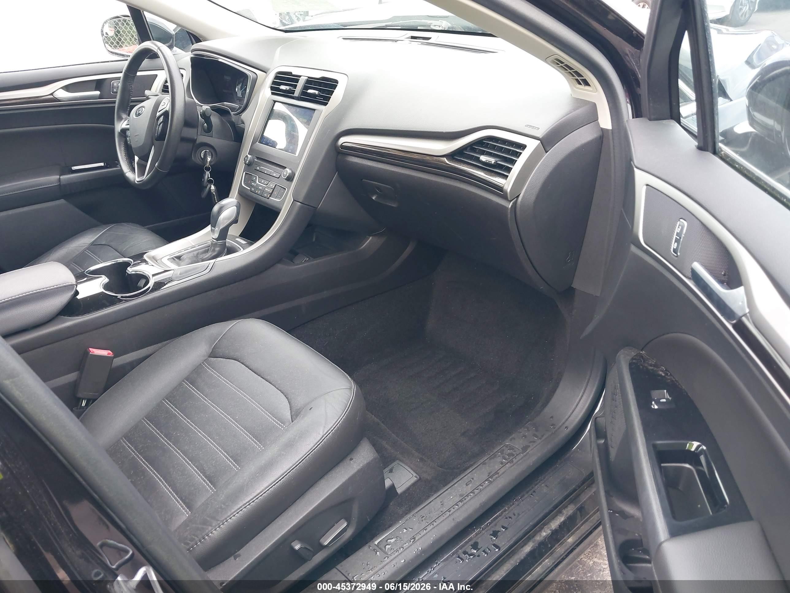 2014 Ford Fusion Se Black vin: 3FA6P0HD1ER375468