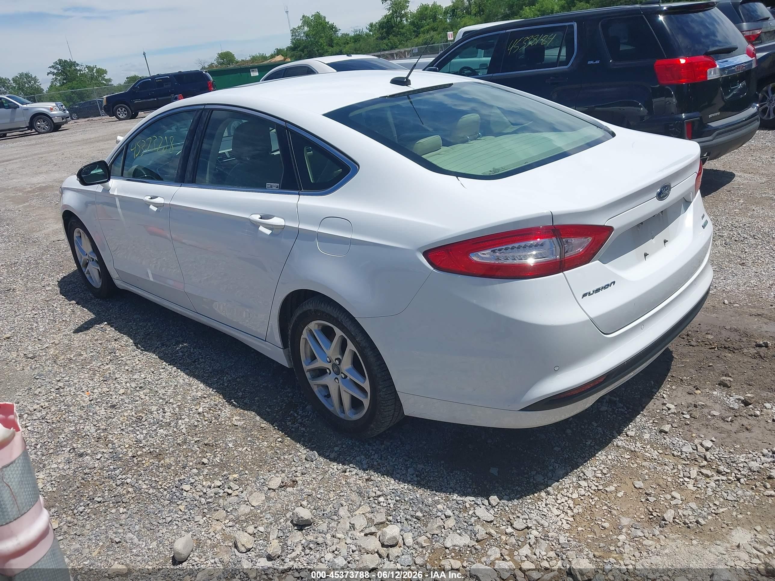 2014 Ford Fusion Se White vin: 3FA6P0HD1ER388656