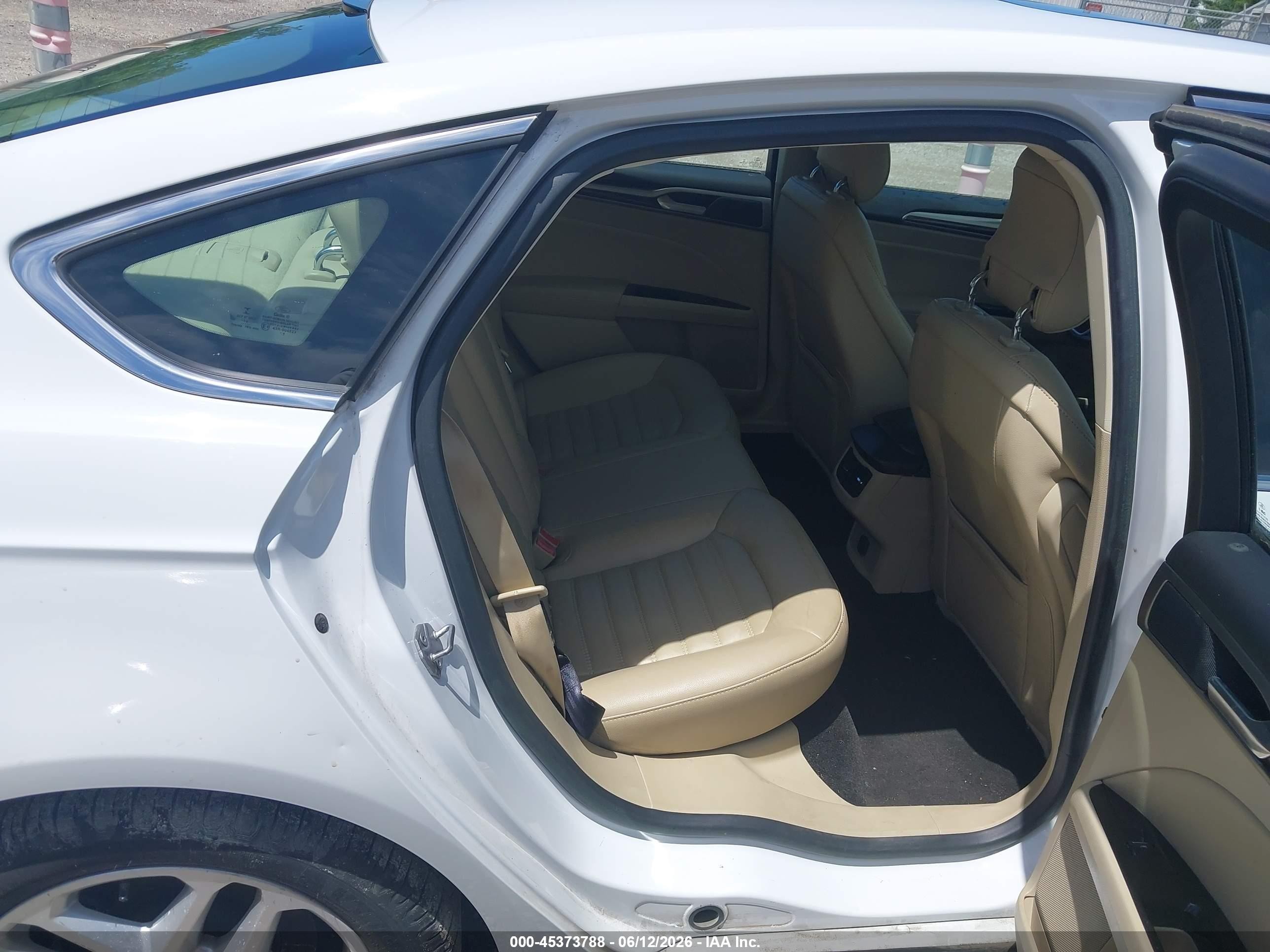 2014 Ford Fusion Se White vin: 3FA6P0HD1ER388656