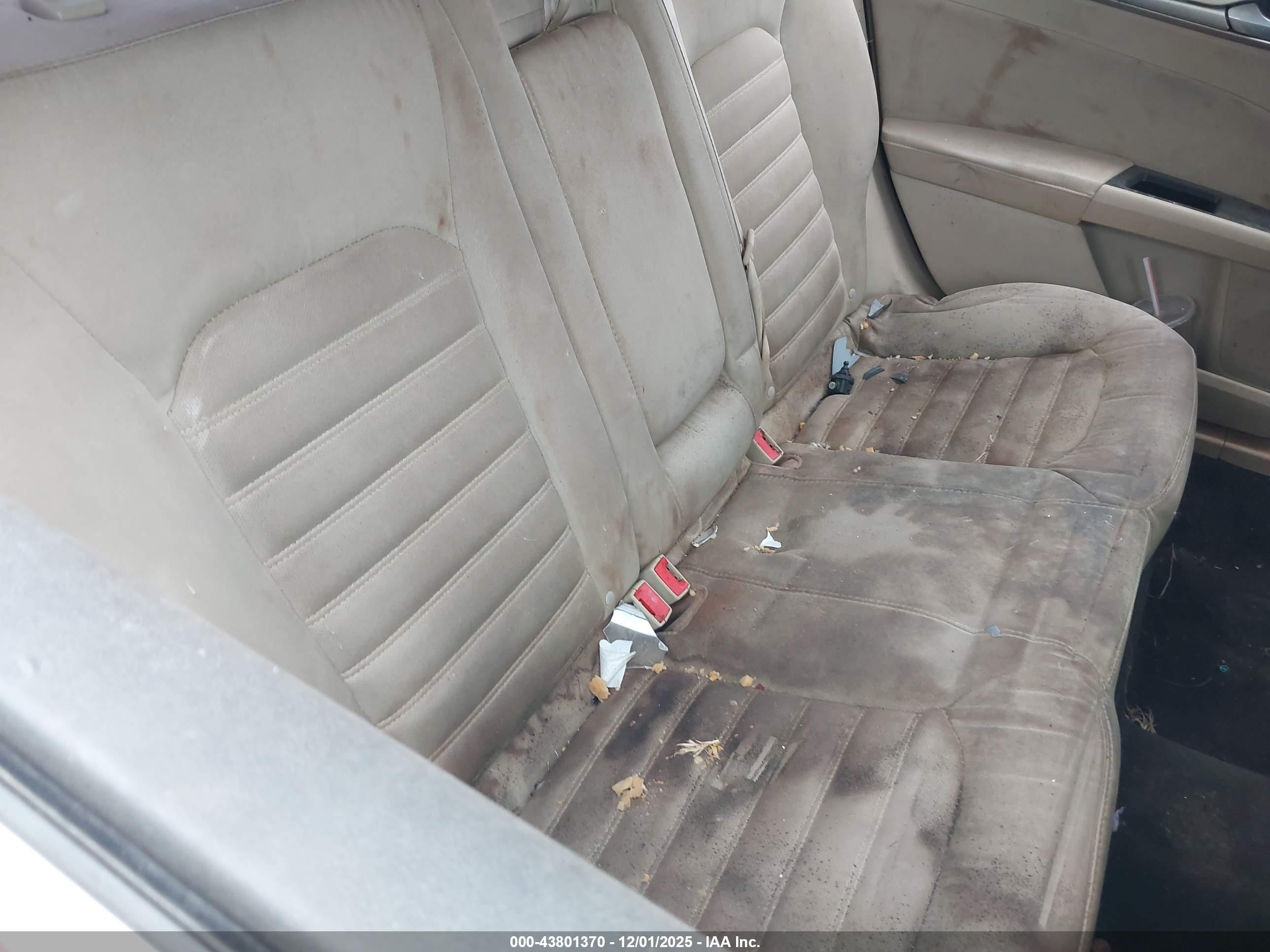 2015 Ford Fusion Se Красный vin: 3FA6P0HD1FR202809